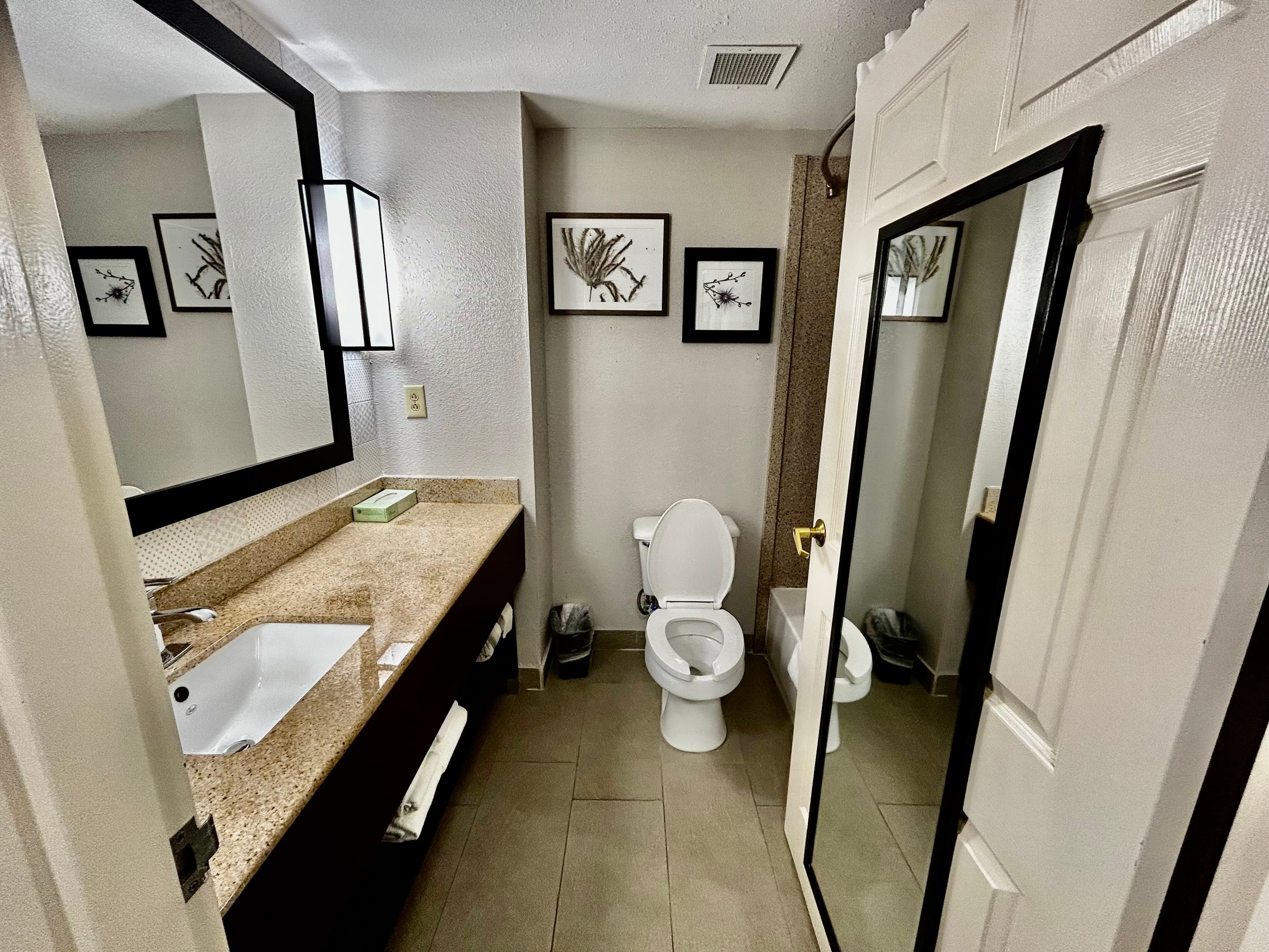 Country Inn & Suites by Radisson, Columbus, GA — 6