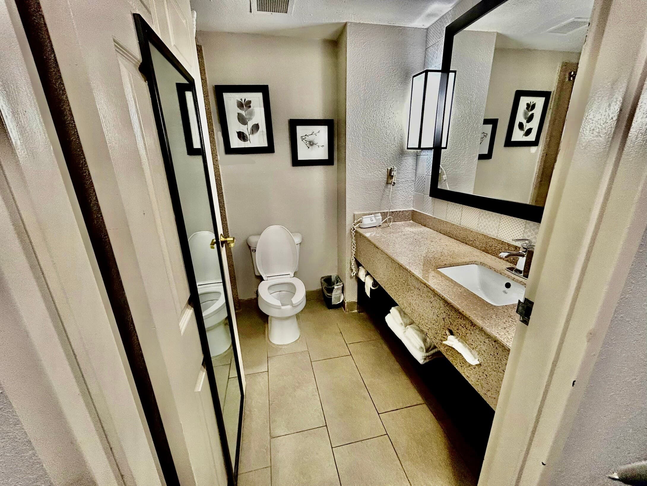 Country Inn & Suites by Radisson, Columbus, GA — 29