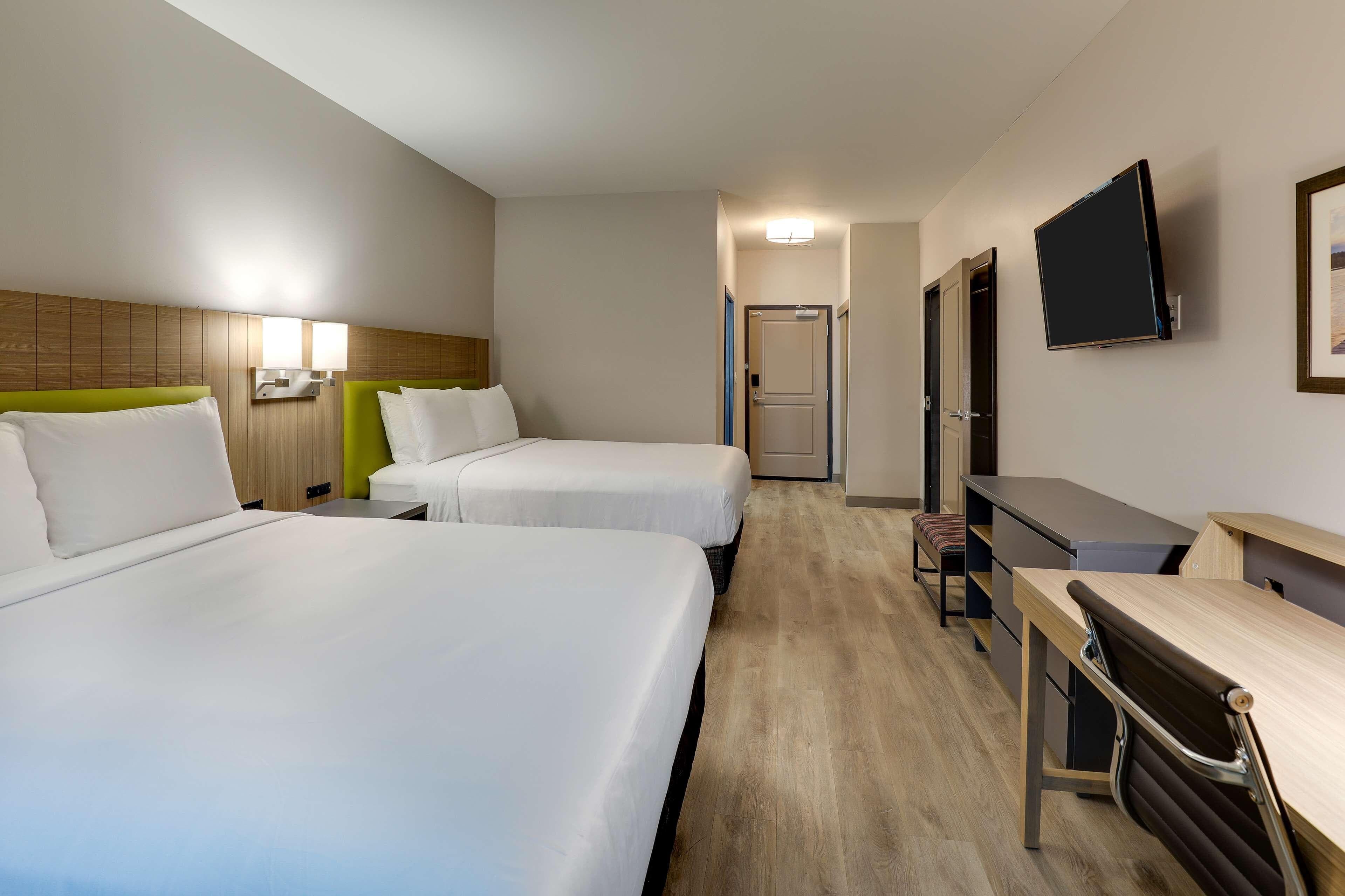 Country Inn & Suites by Radisson, Cumming near Northside Hospital Forsyth — 44