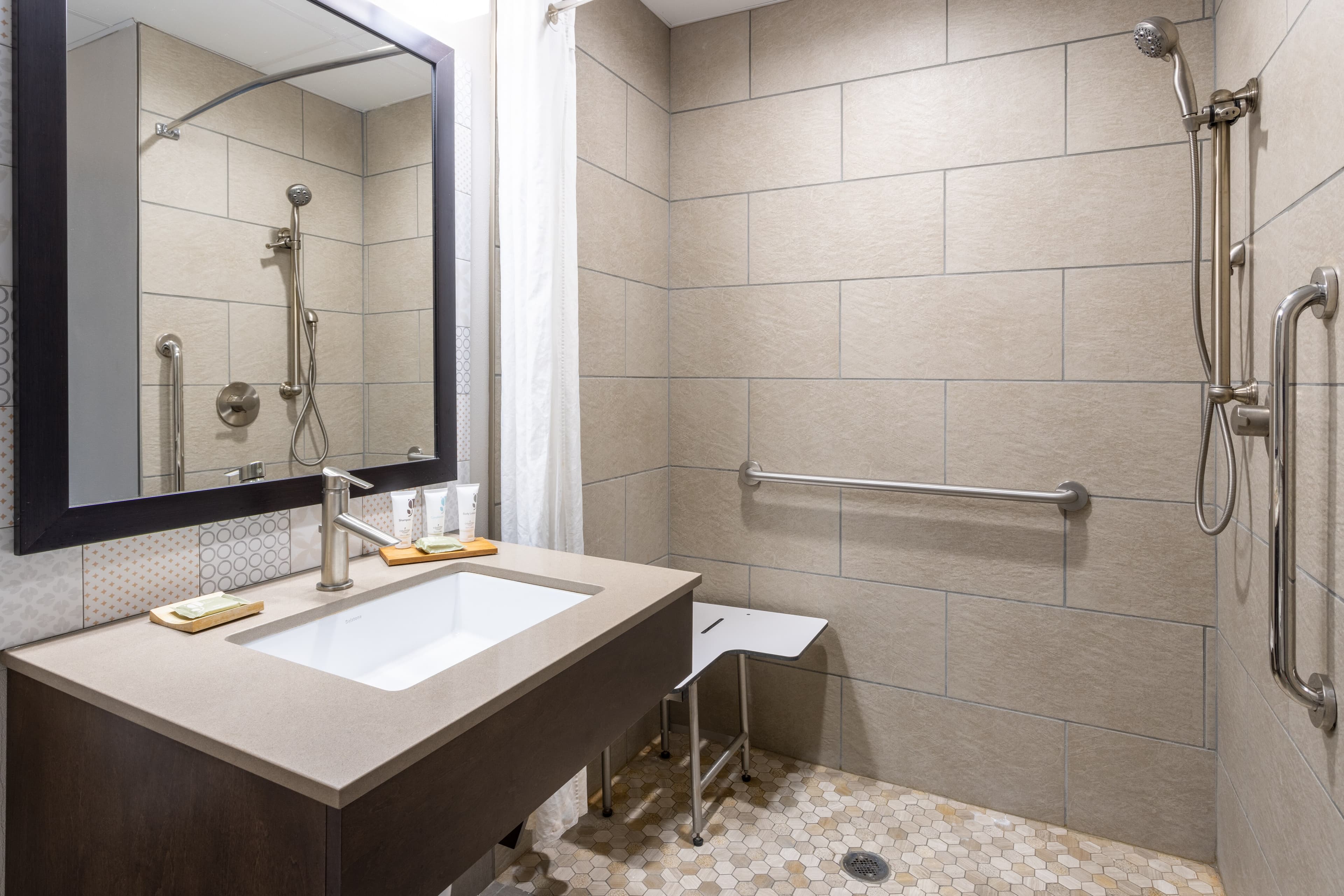 Country Inn & Suites by Radisson, Valdosta, GA — 6