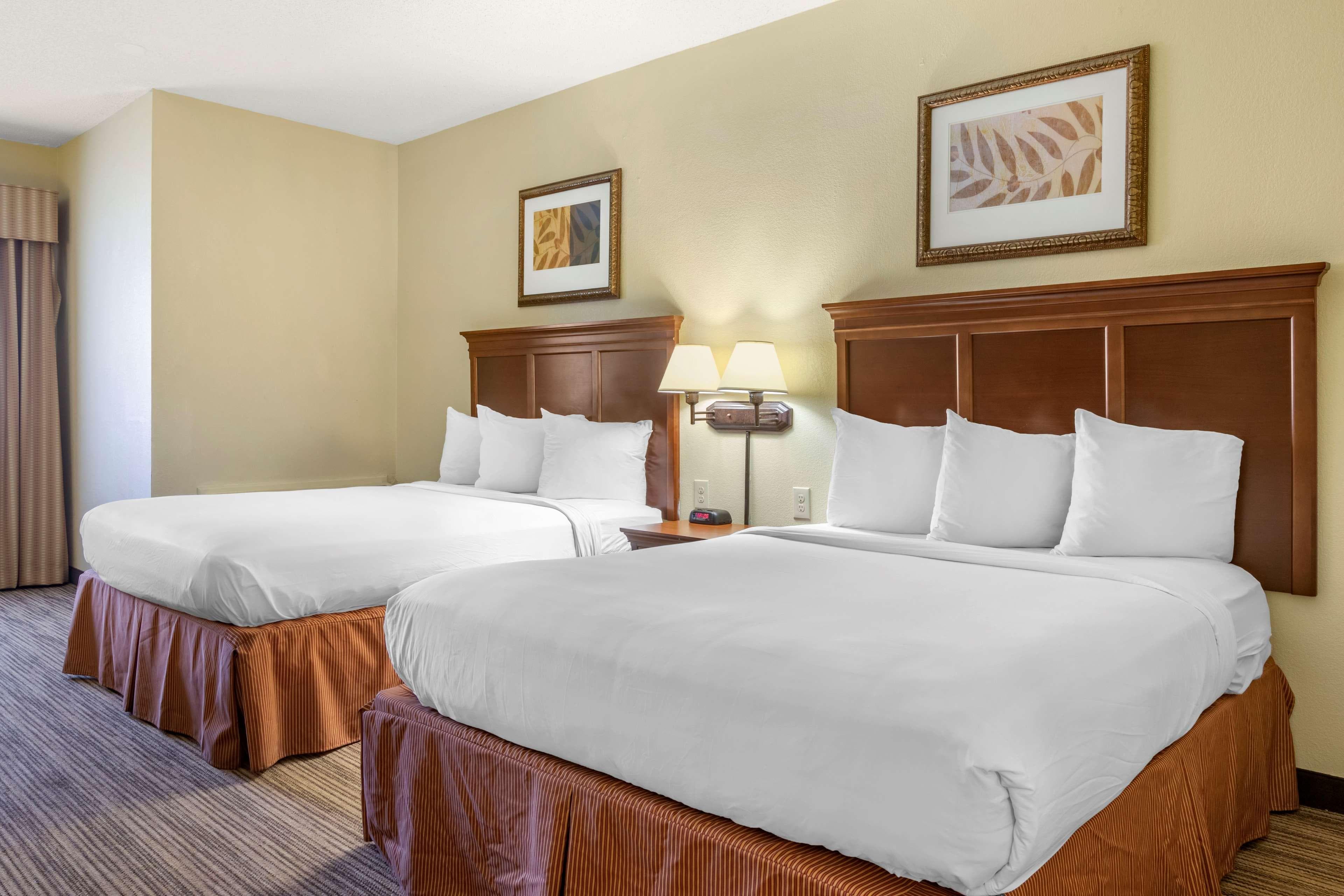 Country Inn & Suites by Radisson, Atlanta Downtown — 7