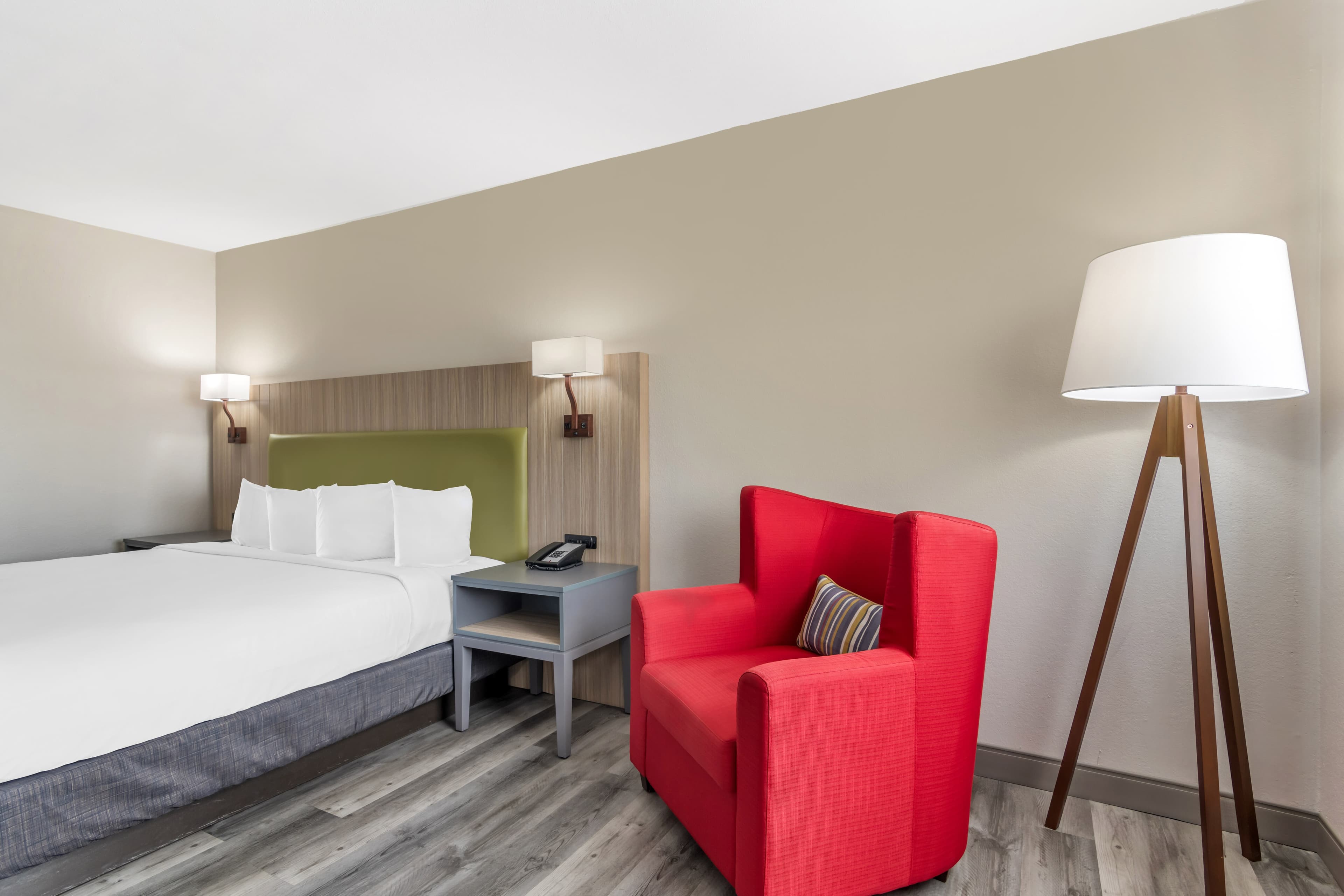 Country Inn & Suites by Radisson, Atlanta Airport South, GA — 6