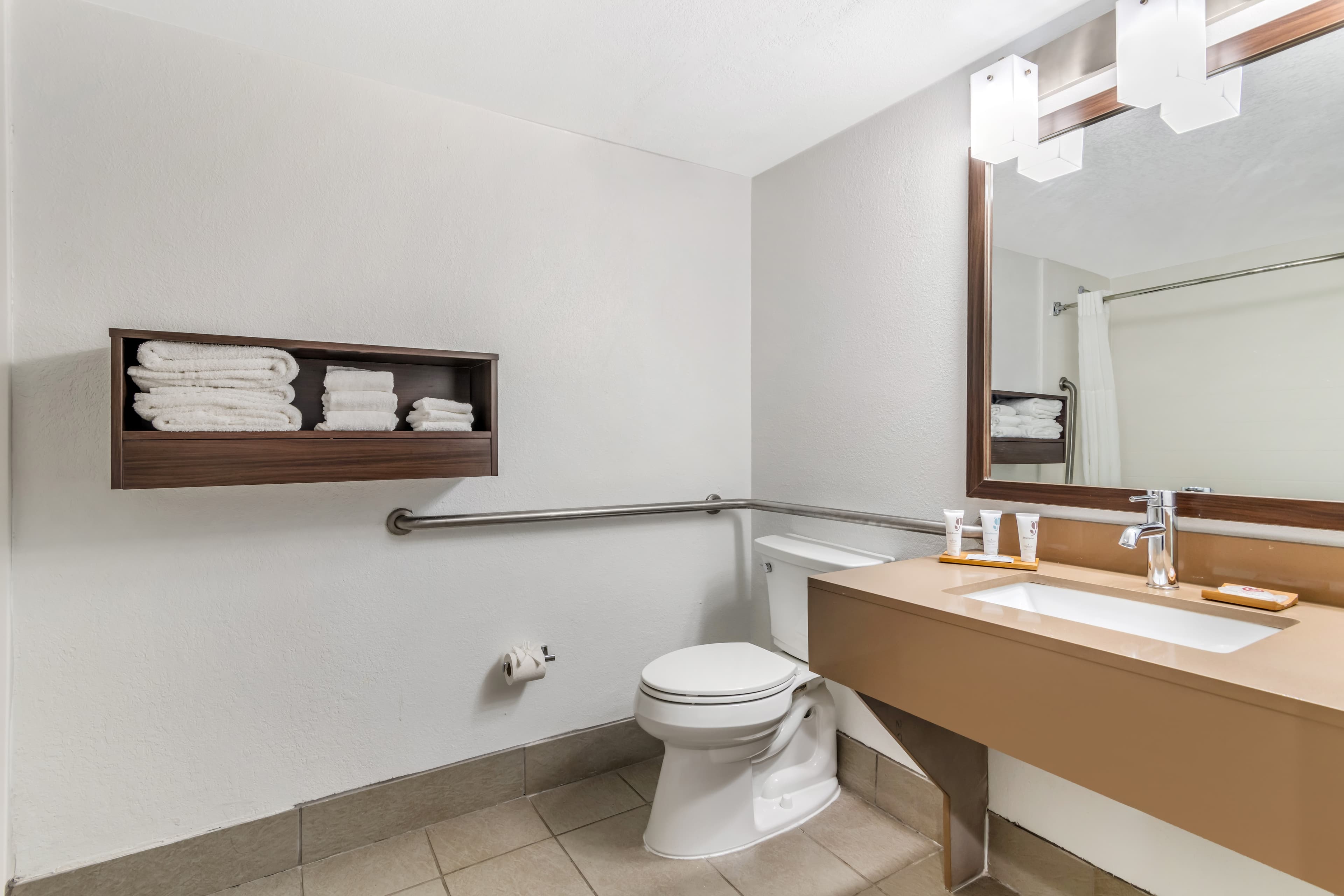 Country Inn & Suites by Radisson, Atlanta Airport South, GA — 12