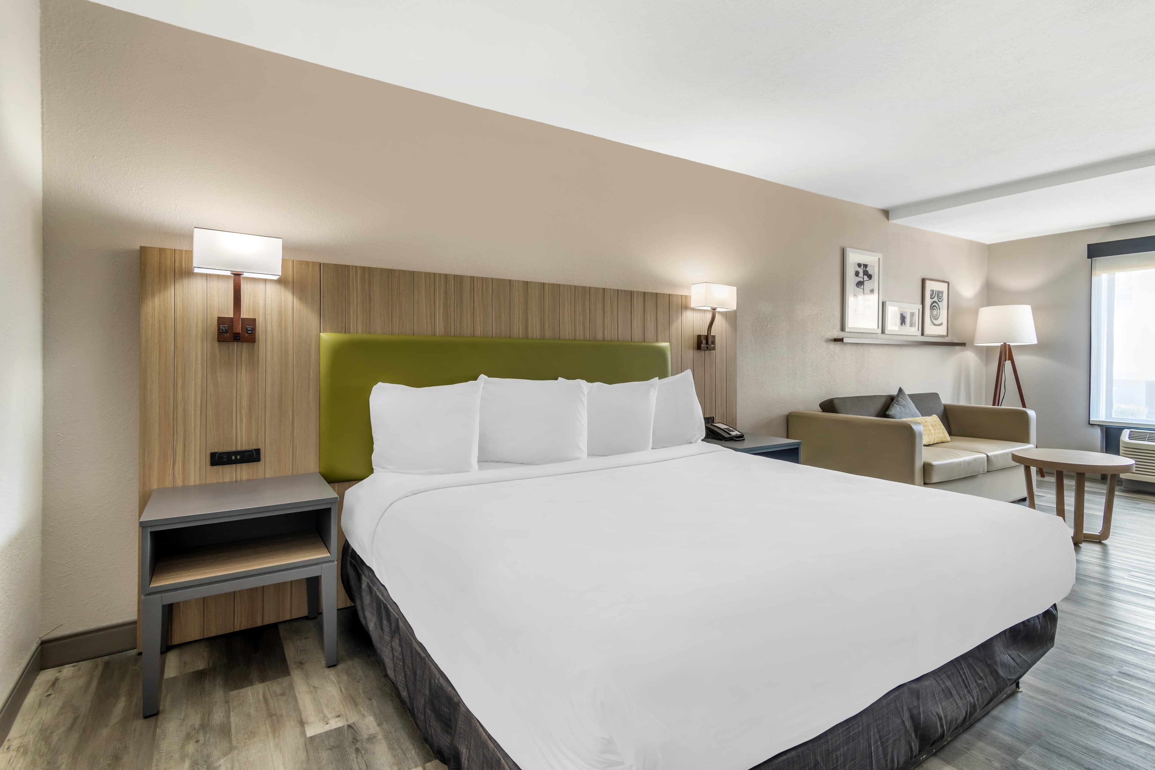 Country Inn & Suites by Radisson, Atlanta Airport South, GA — 13