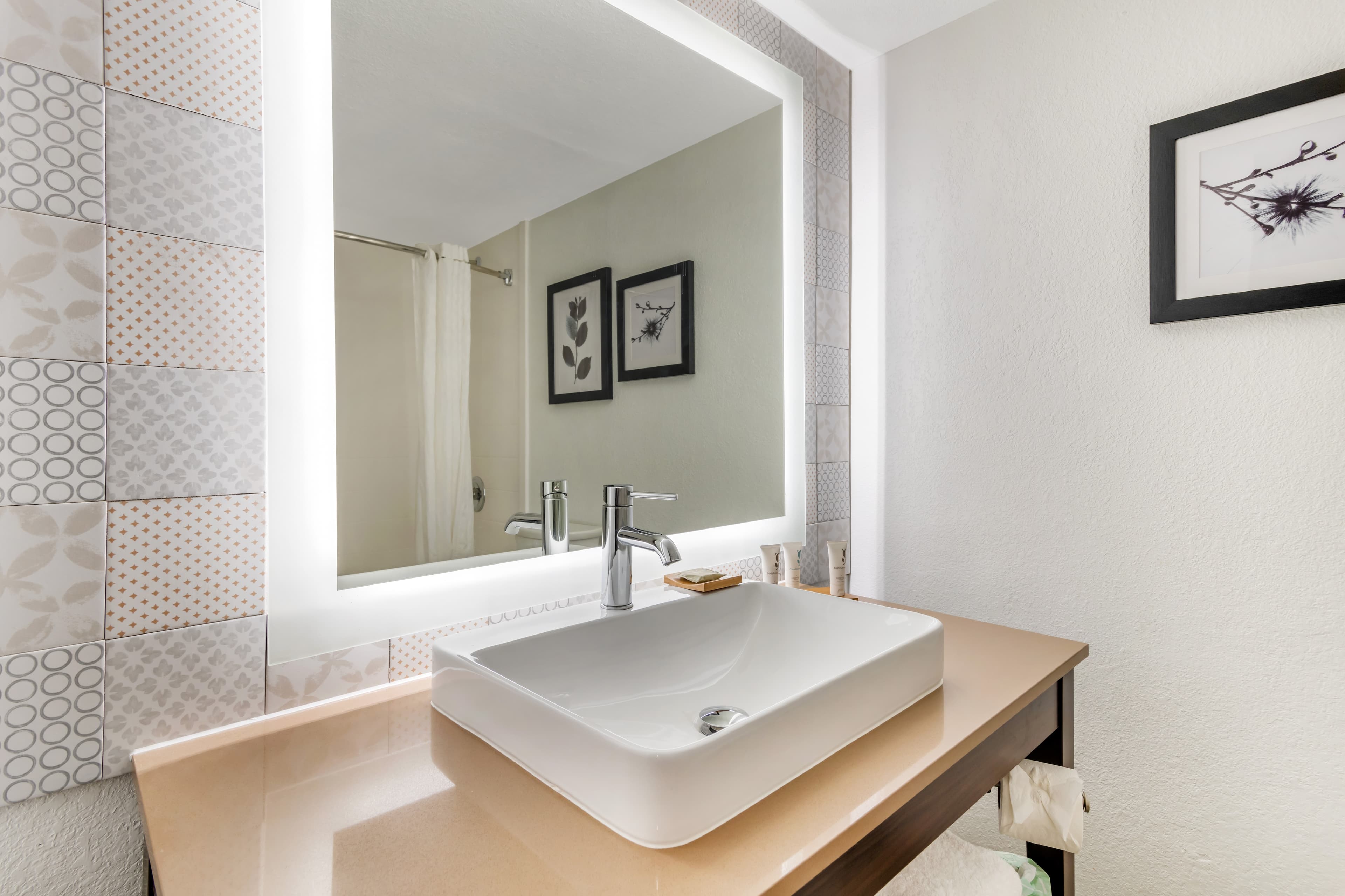 Country Inn & Suites by Radisson, Atlanta Airport South, GA — 17