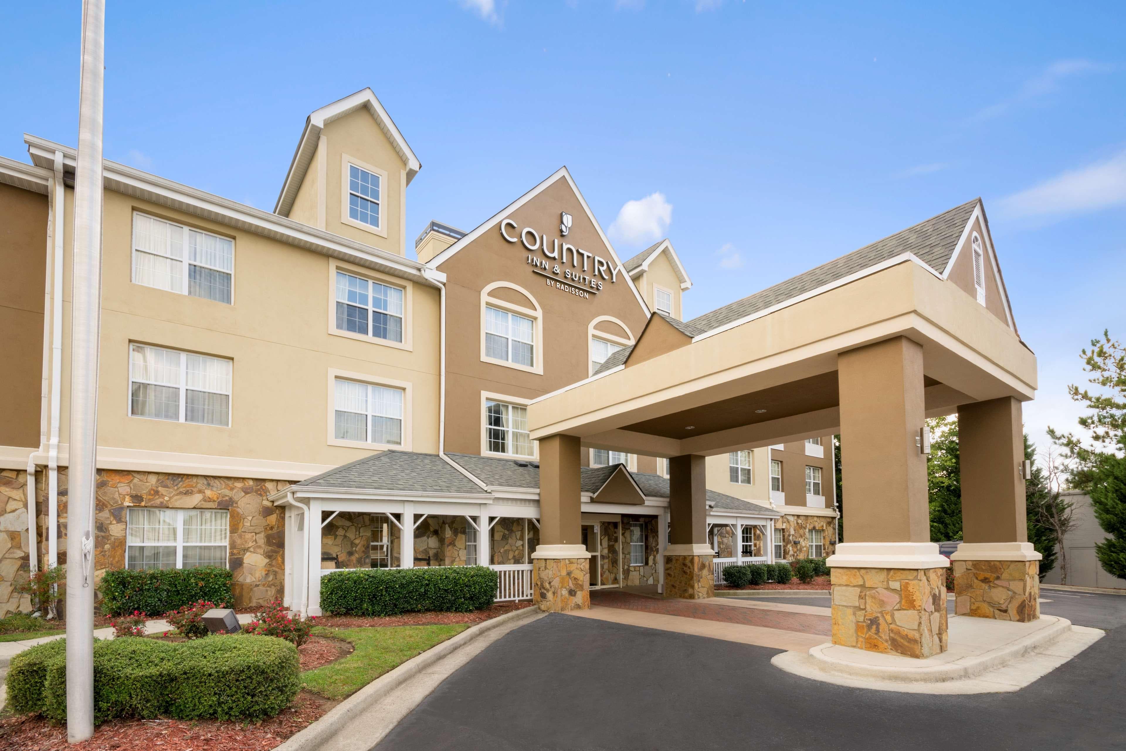 Country Inn & Suites by Radisson, Norcross, GA - Image 1
