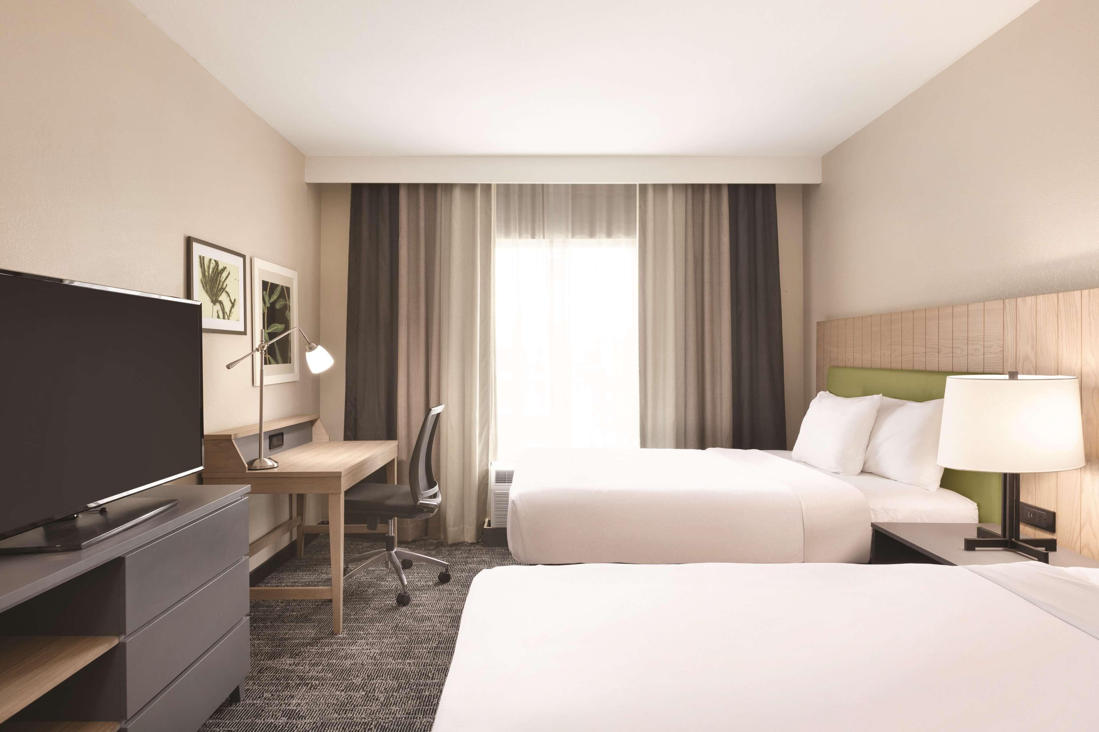 Country Inn & Suites by Radisson, Macon West, GA — 8