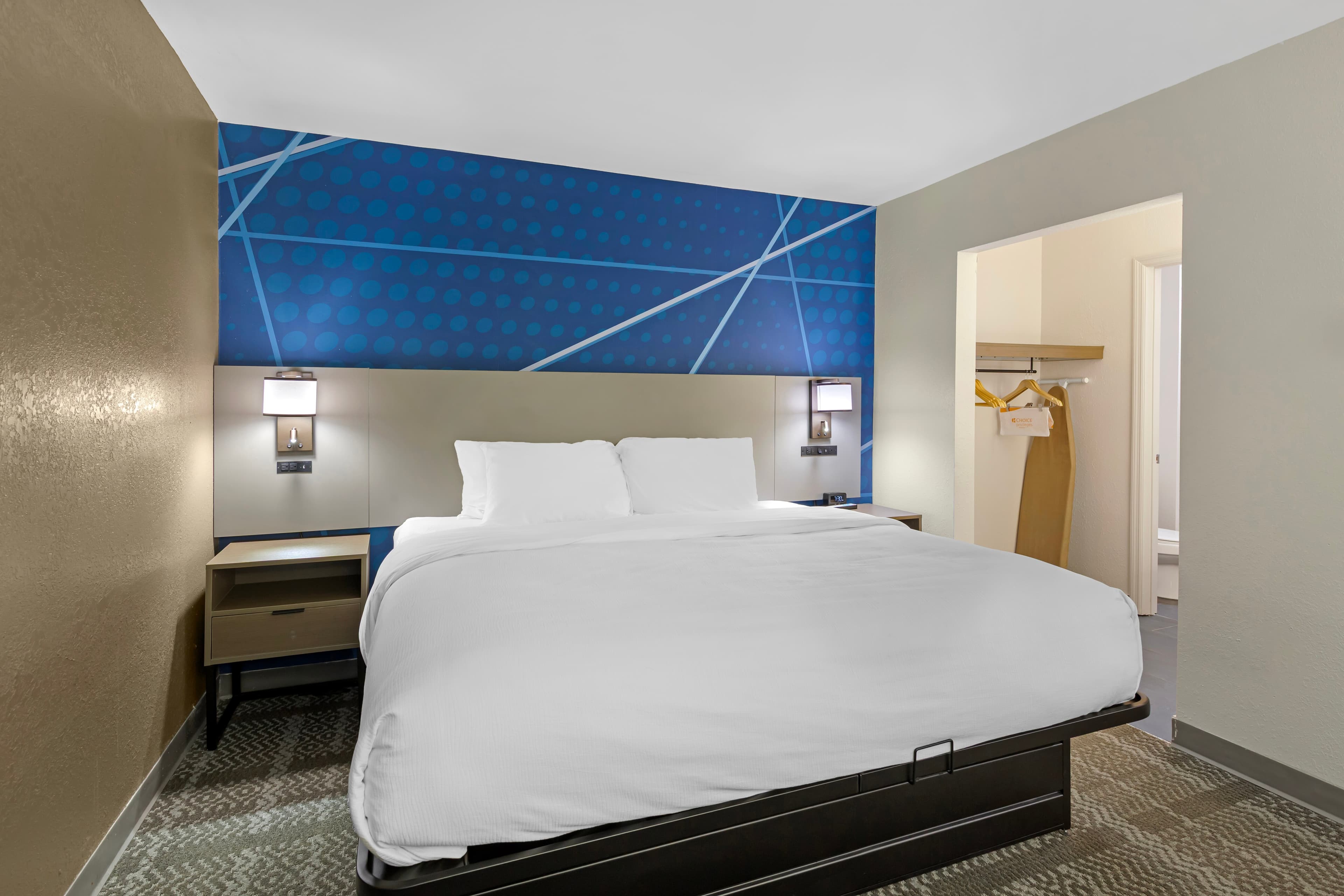 Comfort Inn & Suites Savannah Airport — 11