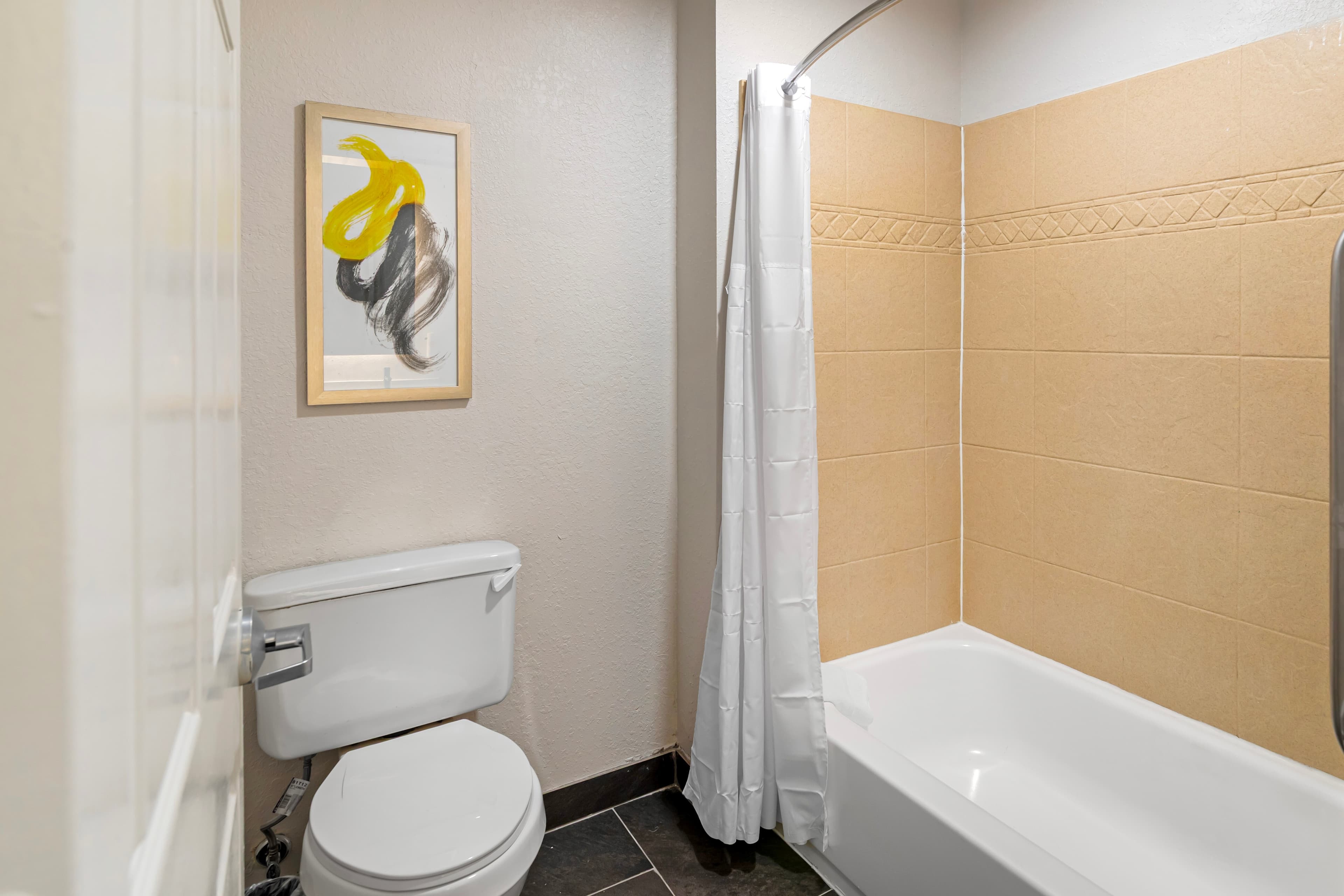 Comfort Inn & Suites Savannah Airport — 24