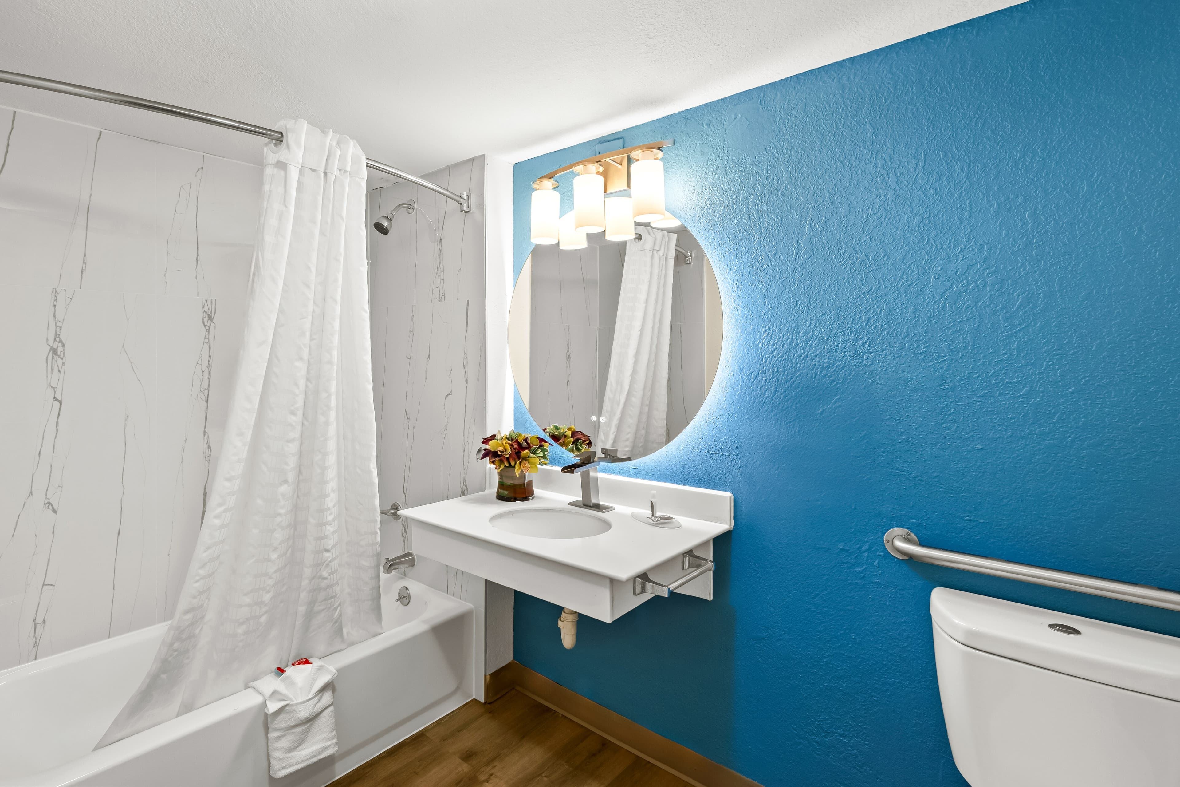 Econo Lodge Augusta North - Washington Road — 6