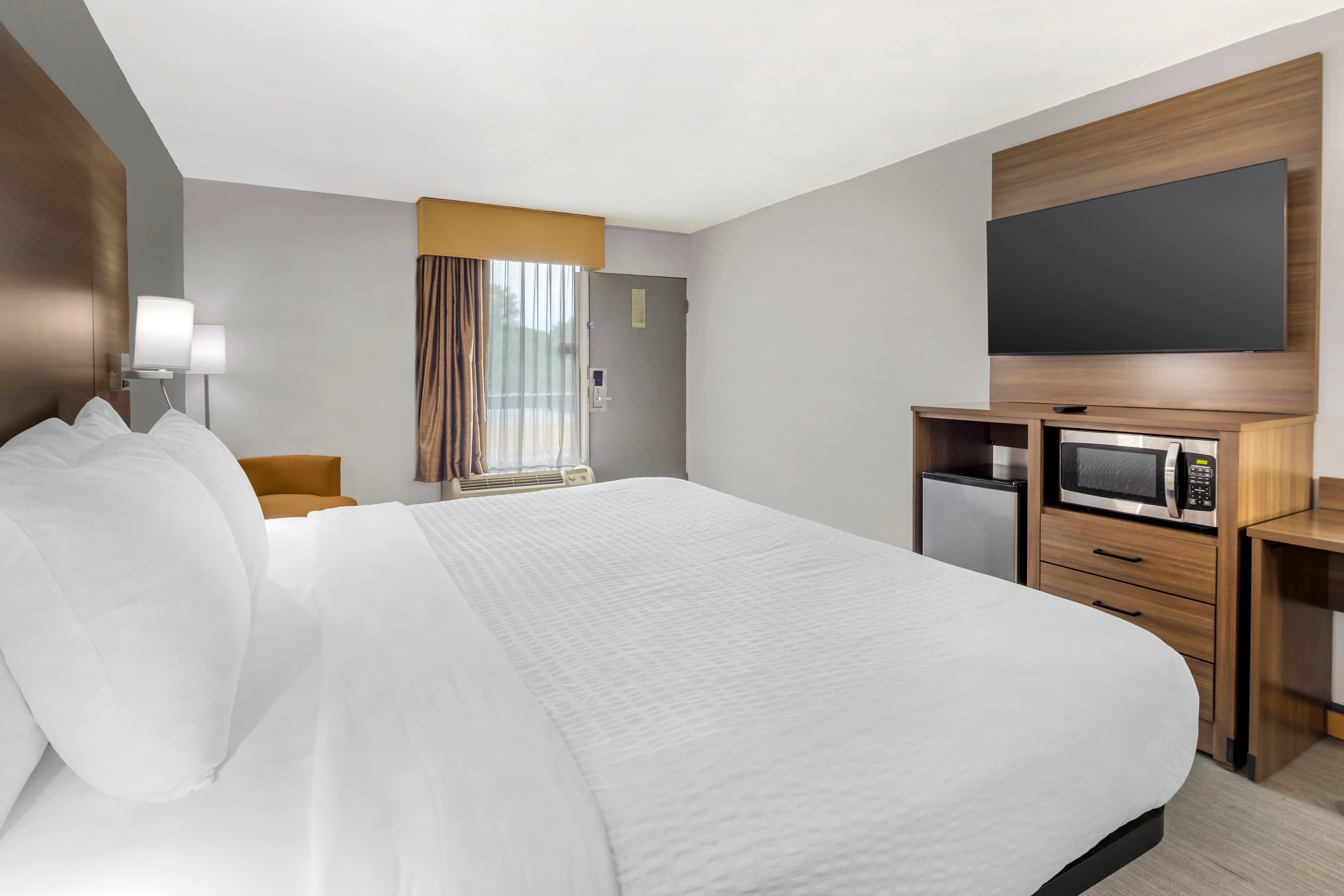 Clarion Pointe Morrow - Atlanta South — 11