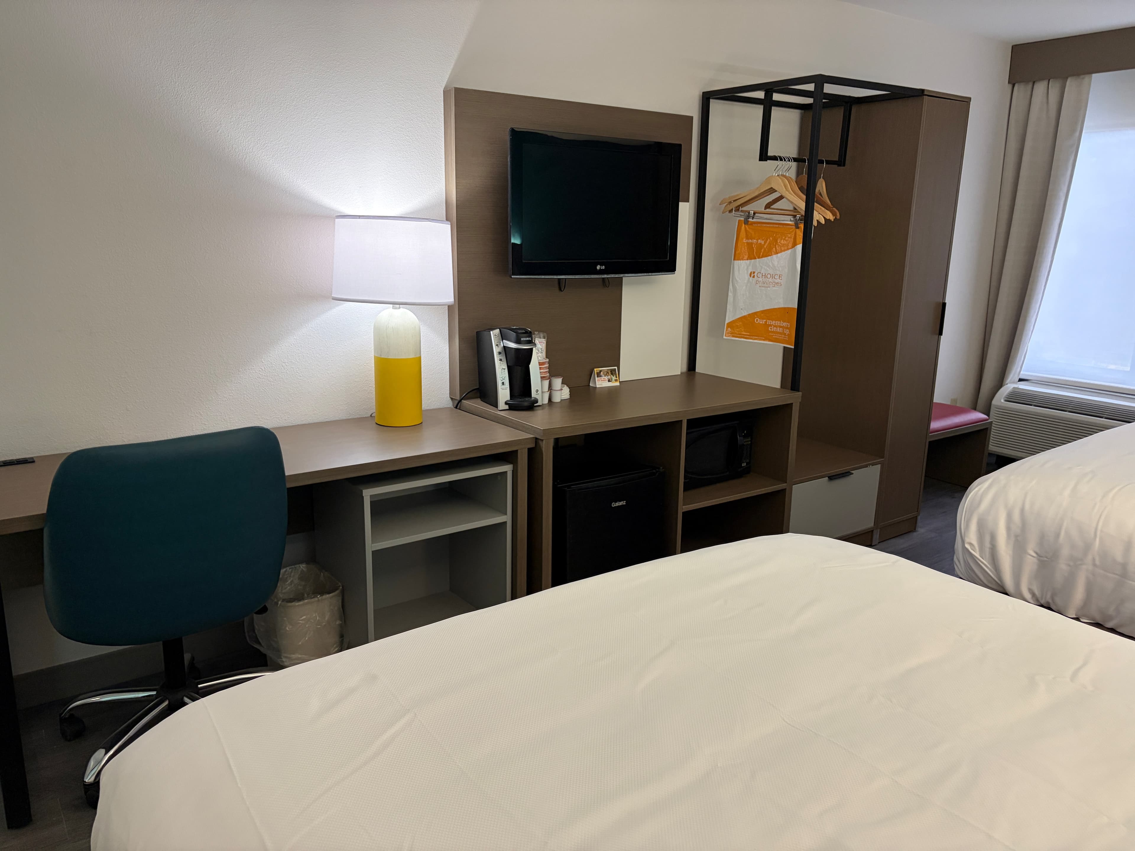 Comfort Inn & Suites — 11