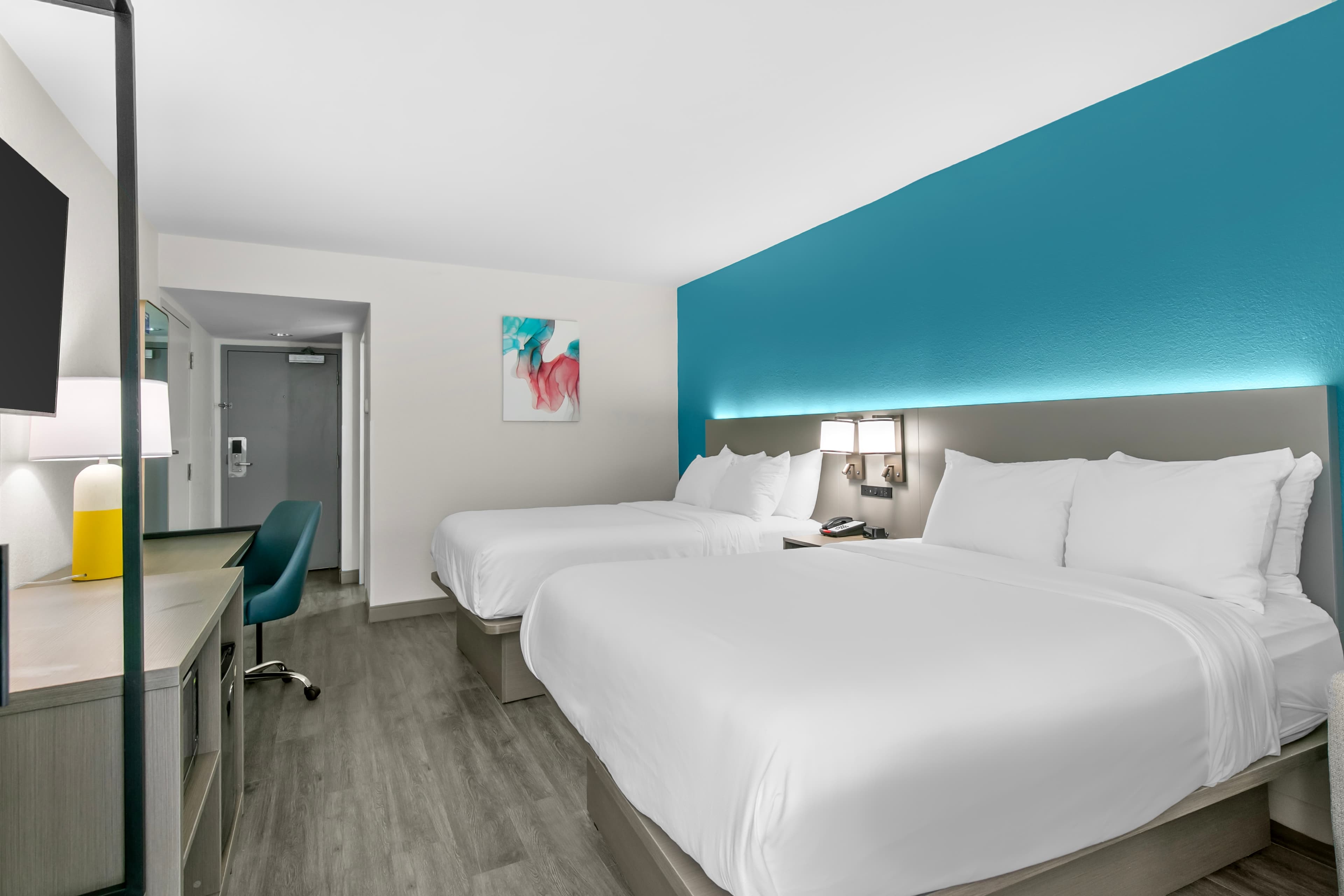 Comfort Inn & Suites — 19