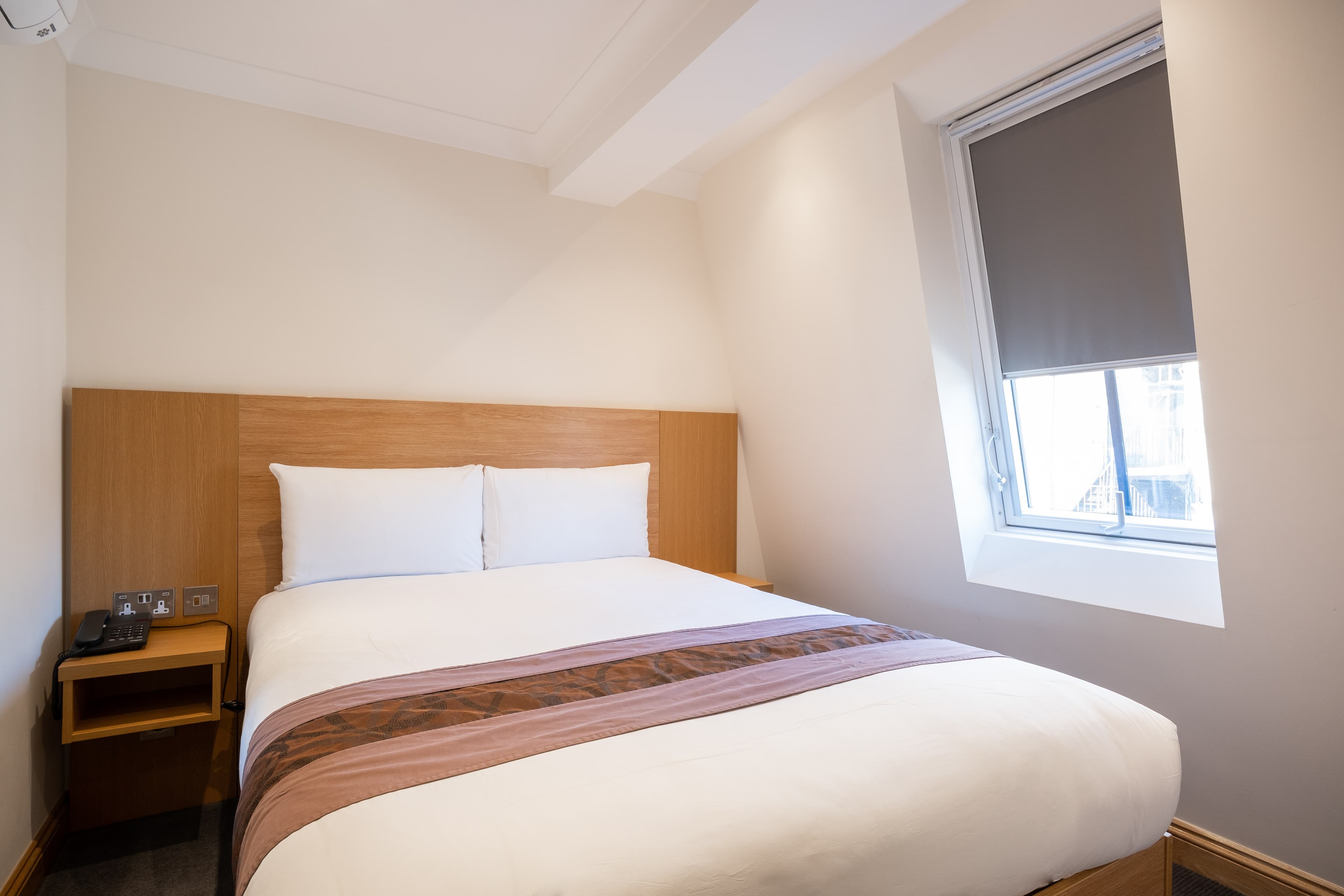 Comfort Inn Hyde Park - Image 2