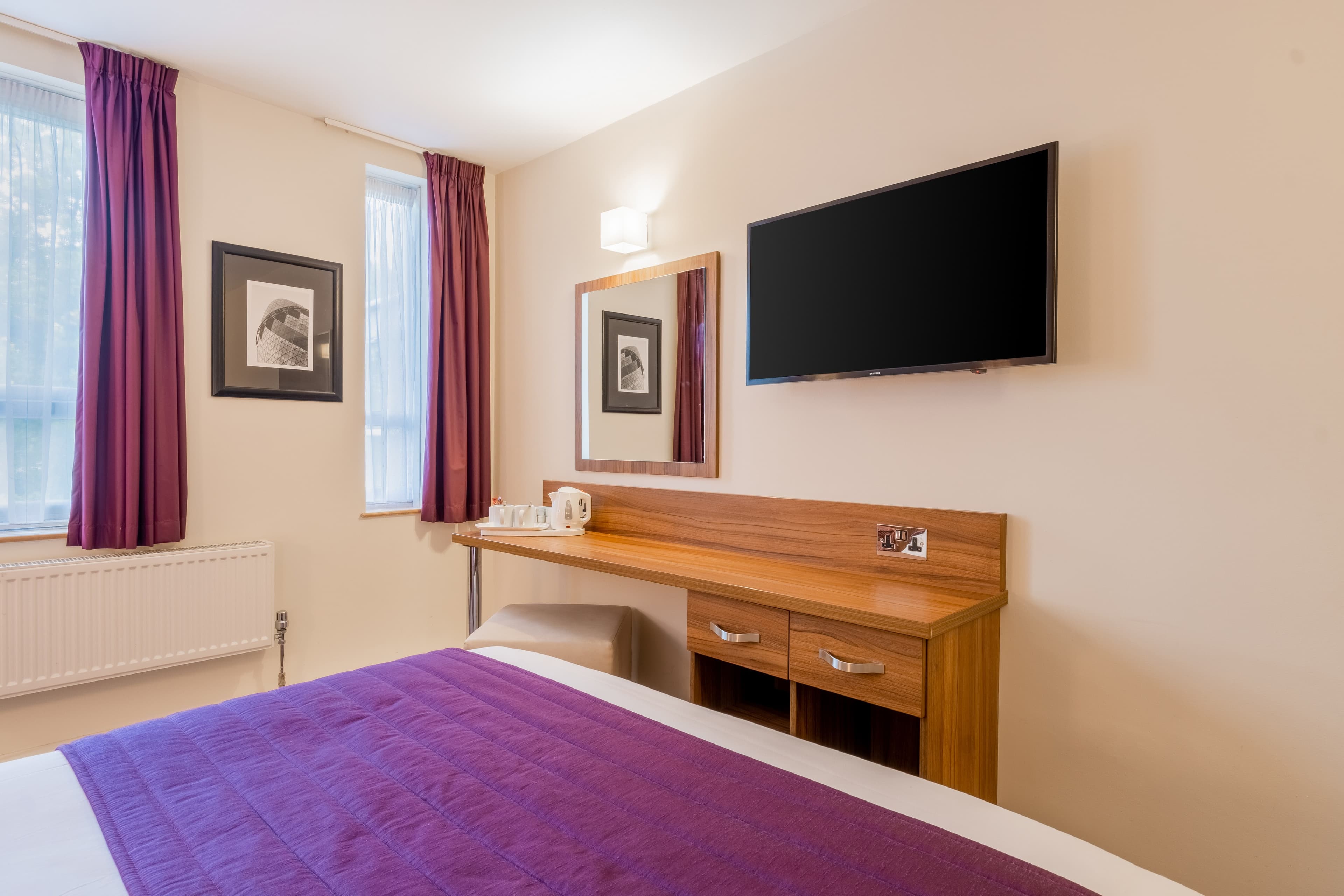 Quality Hotel Hampstead - Image 4