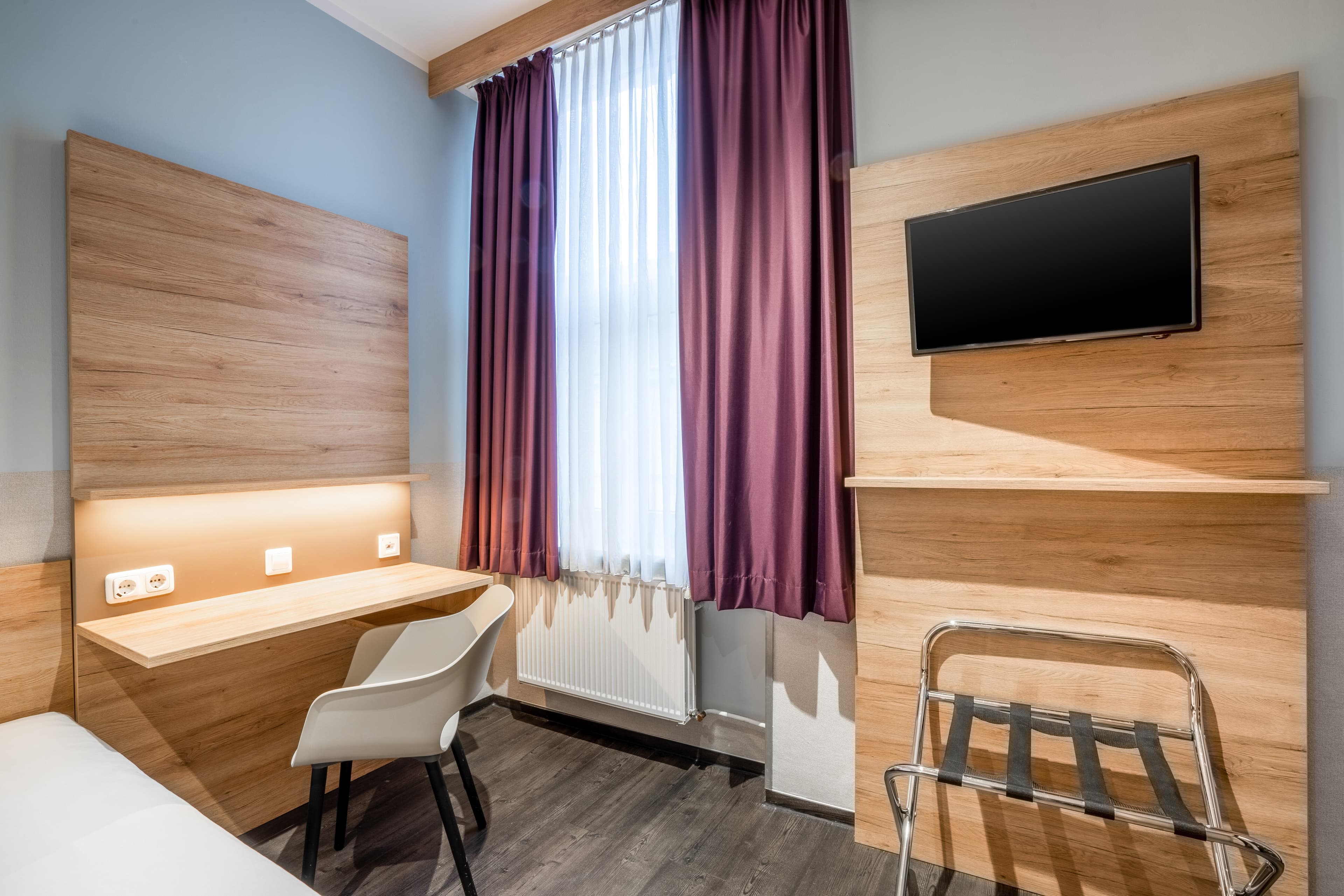 Comfort Hotel Frankfurt Central Station — 10