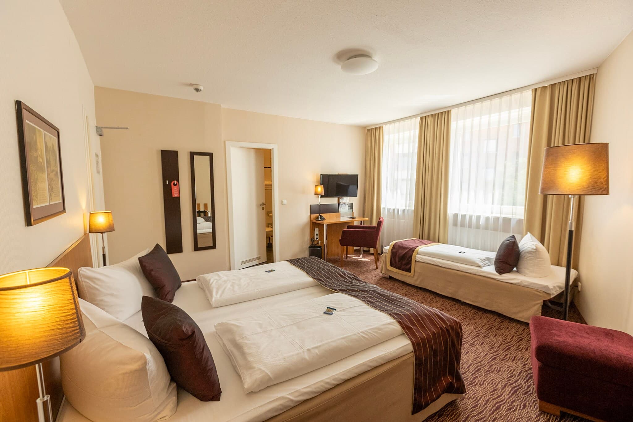Comfort Hotel tom Kyle — 11