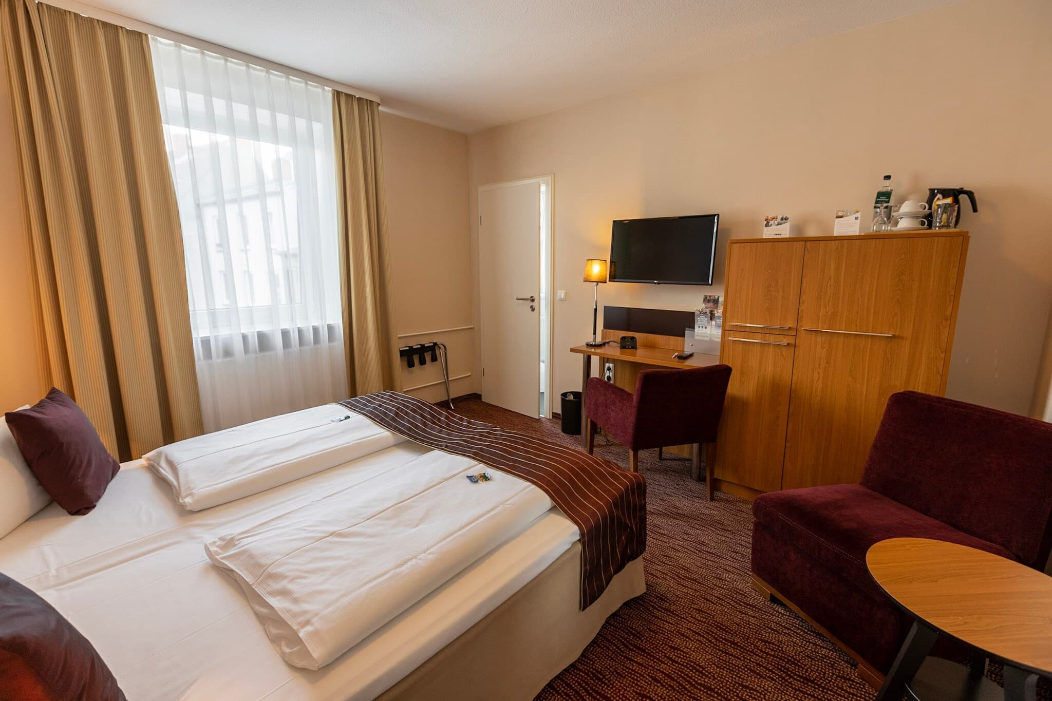 Comfort Hotel tom Kyle - Image 5