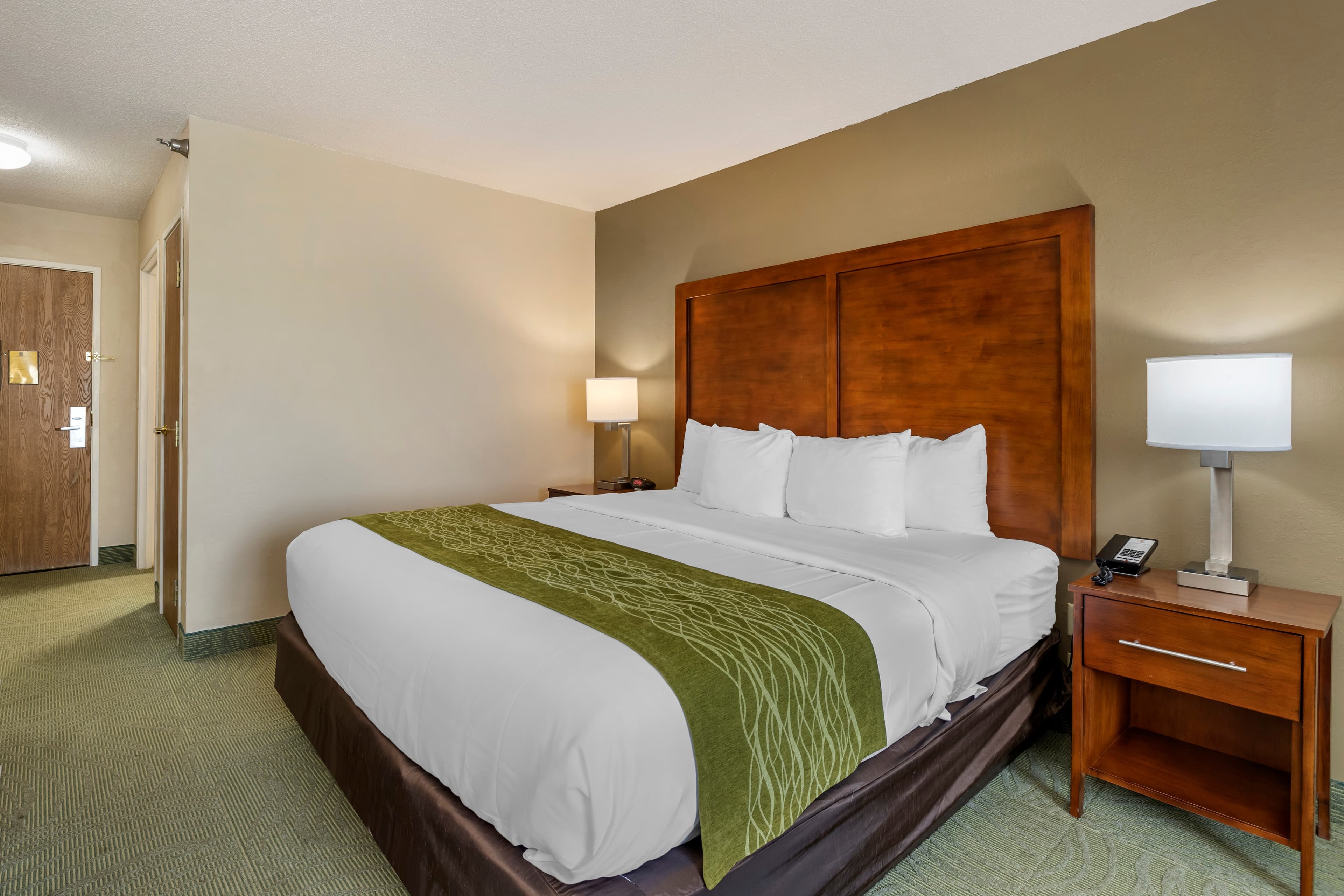 Comfort Inn Muscatine near Hwy 61 — 7