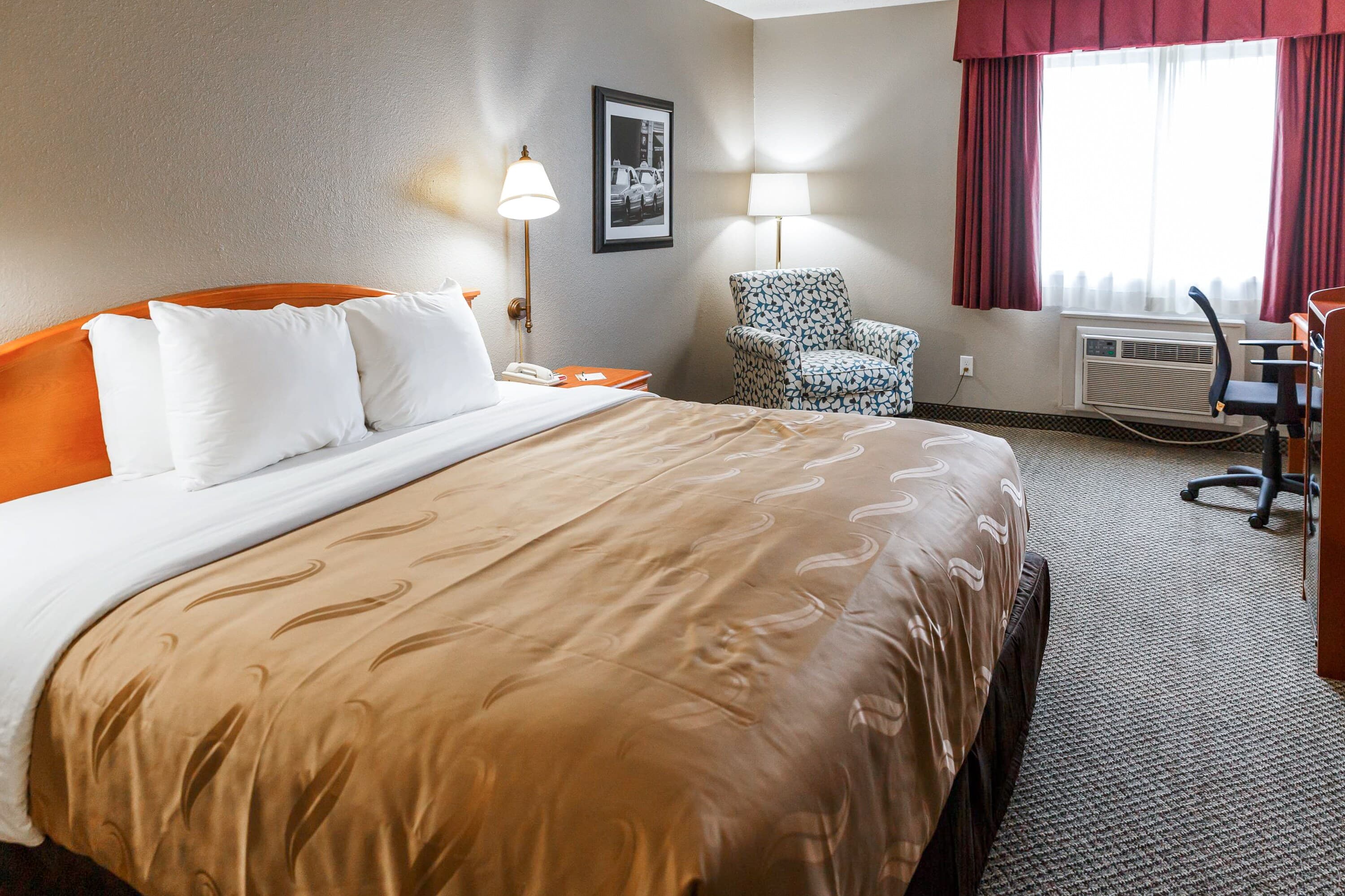 Quality Inn Burlington near Hwy 34 - Image 3