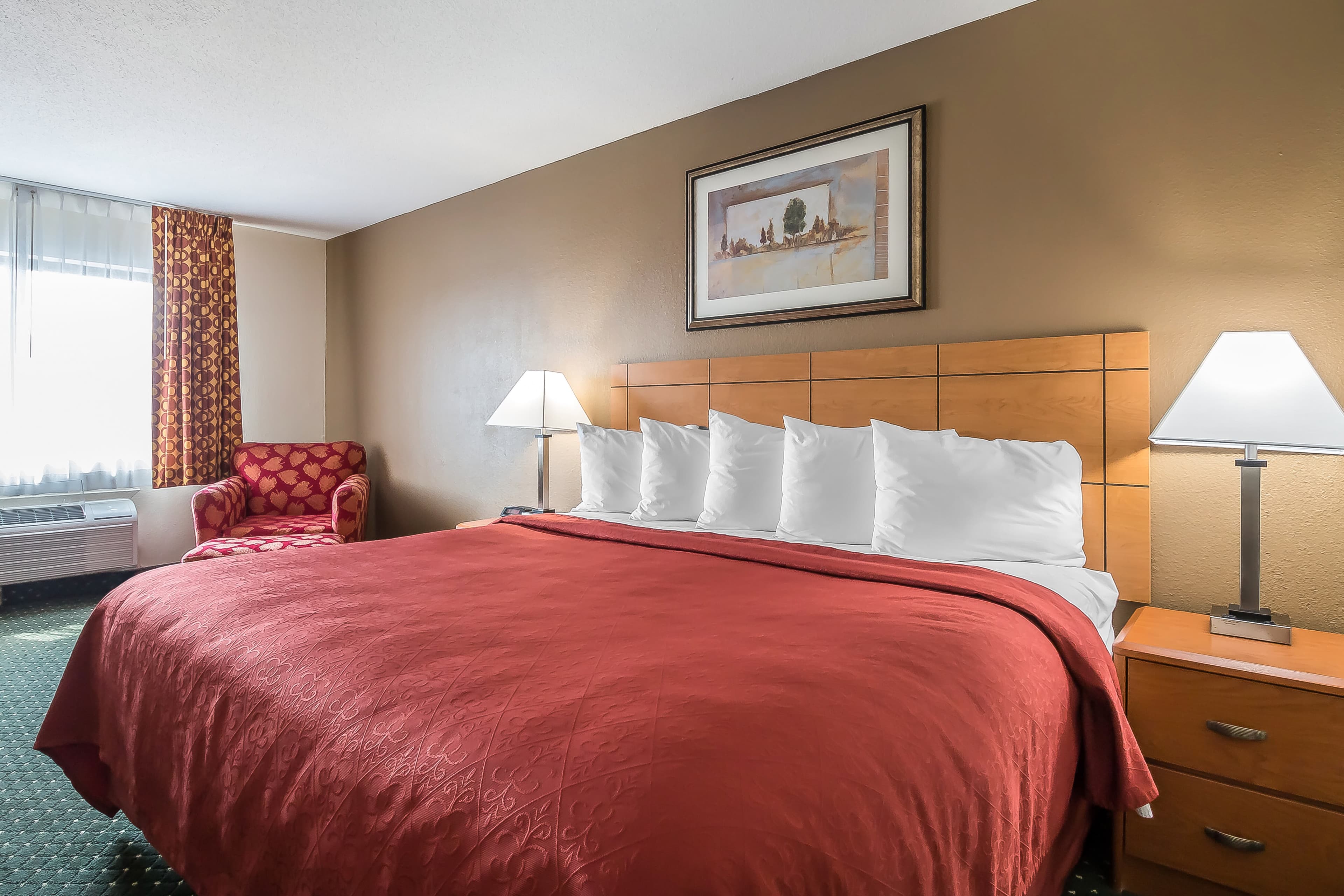 Quality Inn Coralville - Iowa River Landing - Image 1