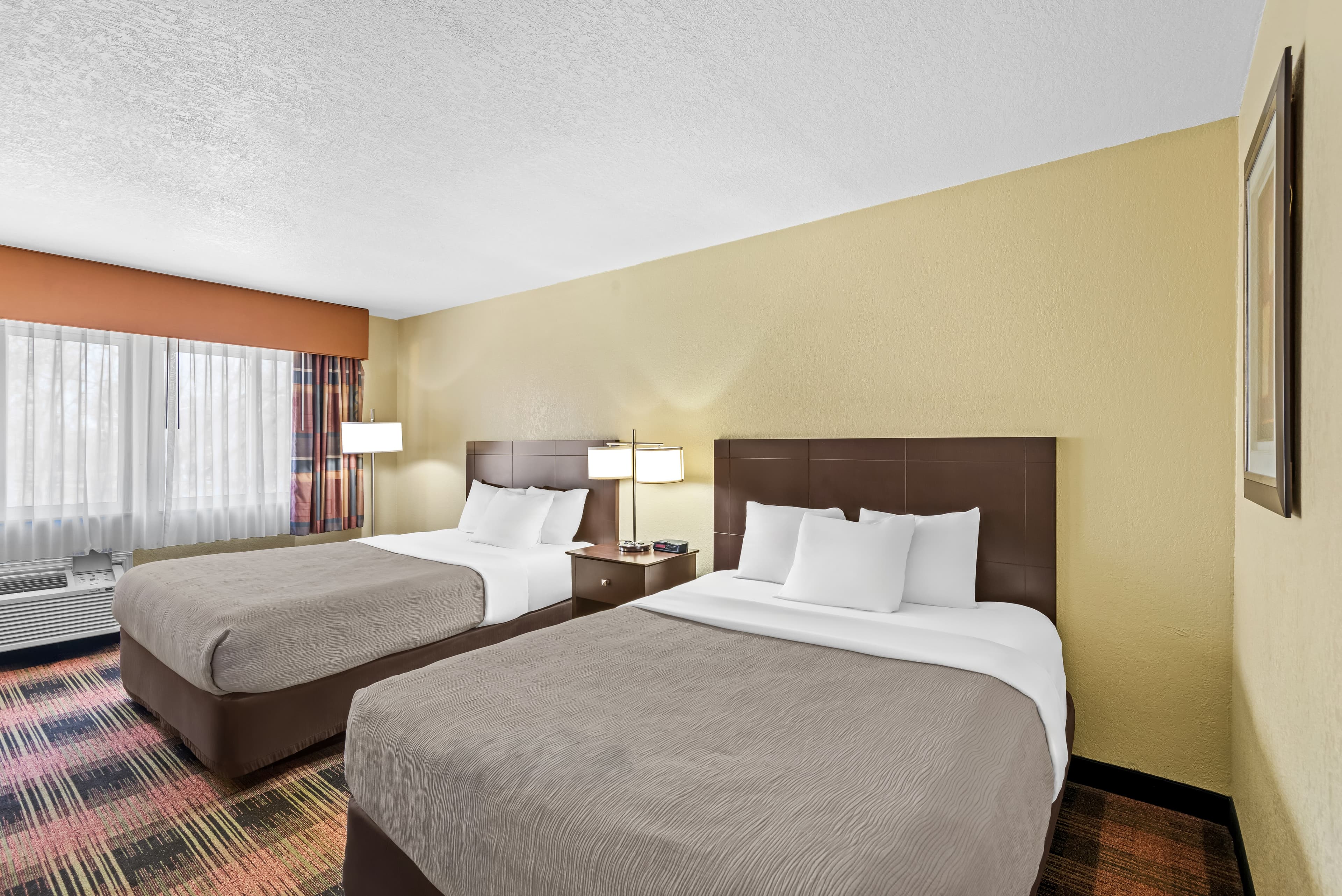 Quality Inn & Suites Des Moines Airport — 11