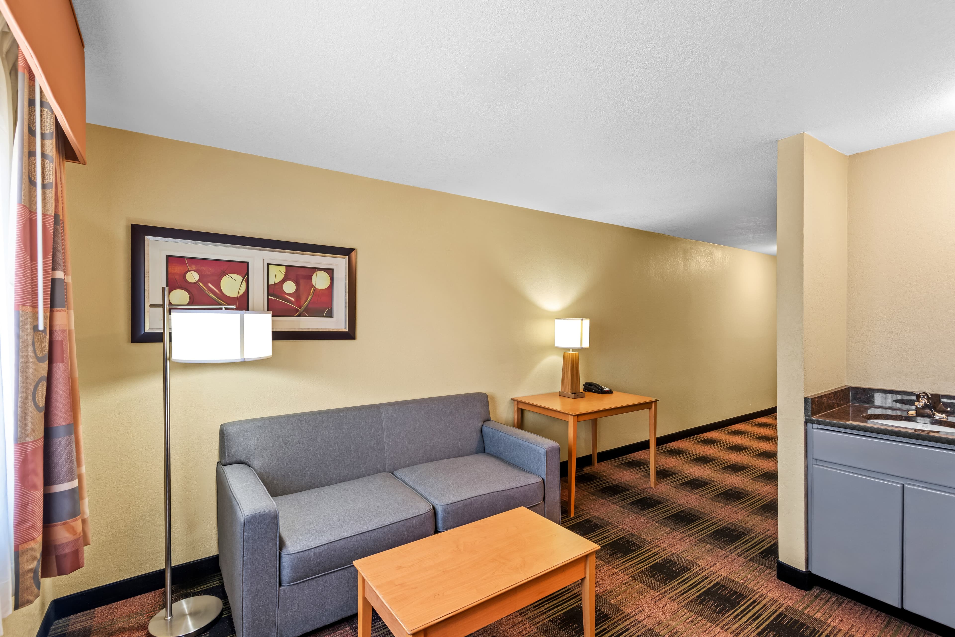 Quality Inn & Suites Des Moines Airport — 18