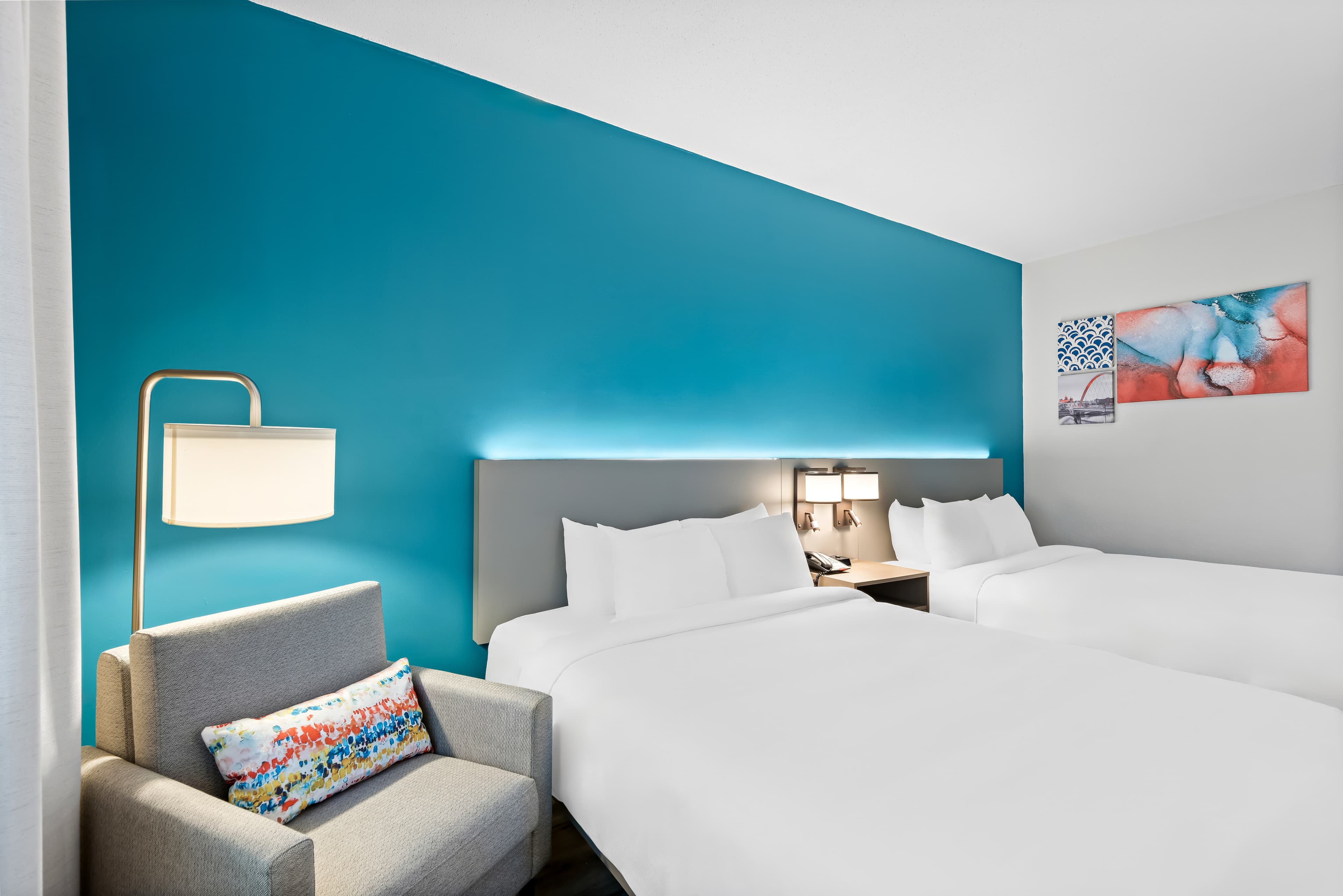 Comfort Inn & Suites Mason City - Clear Lake — 10