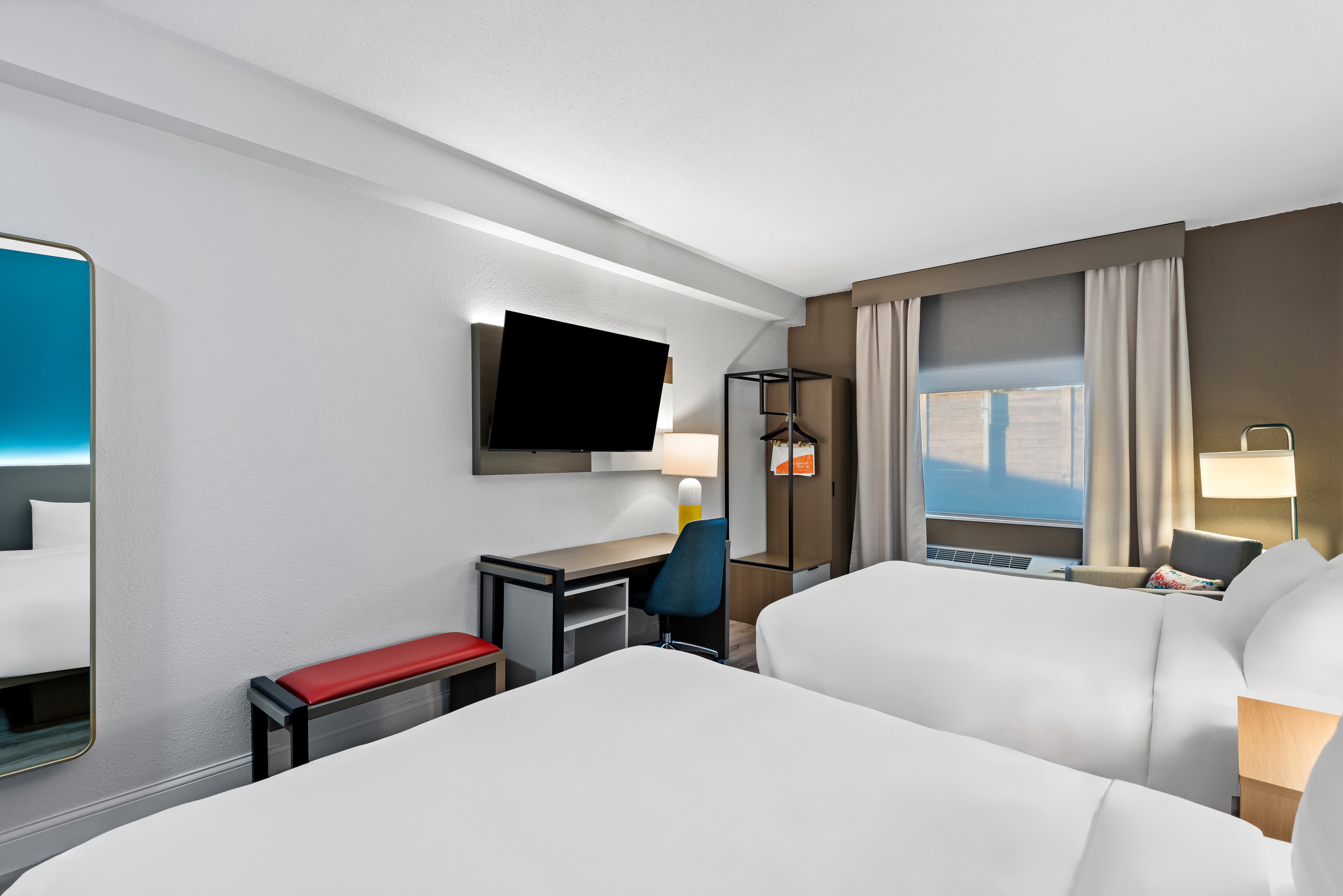 Comfort Inn & Suites Mason City - Clear Lake — 12