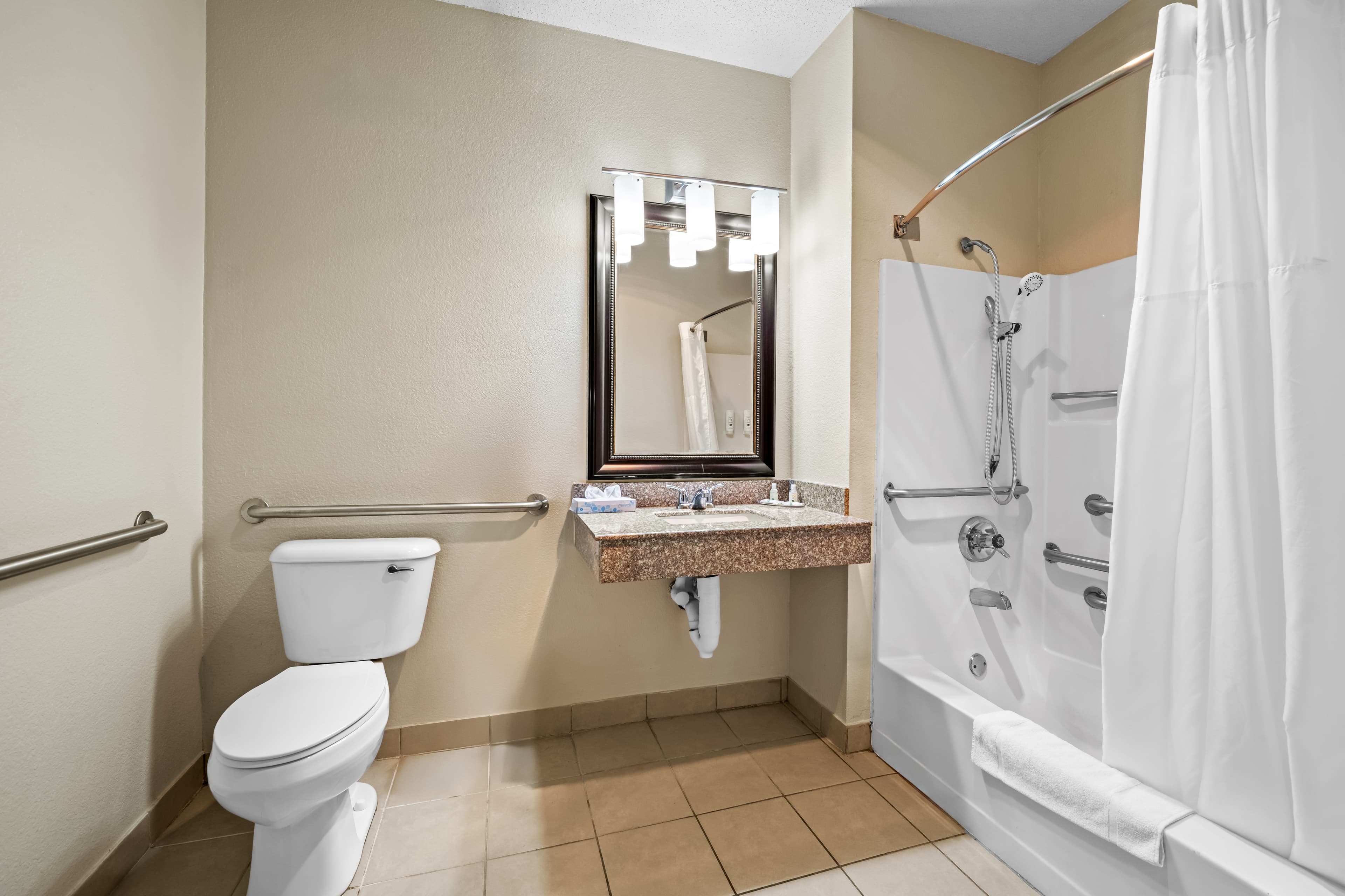 Quality Inn Dubuque on Hwy 20 — 8