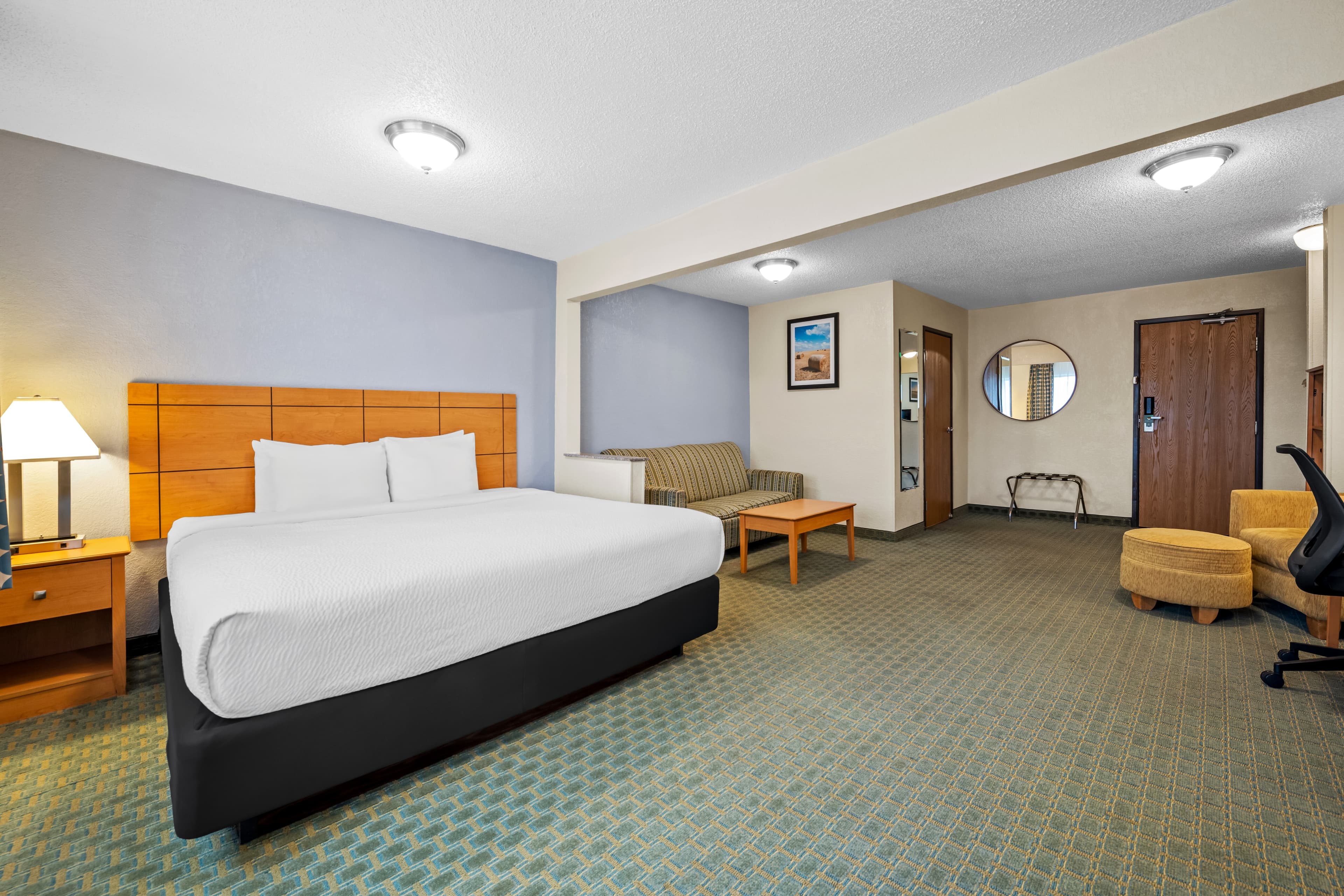 Quality Inn Dubuque on Hwy 20 — 19