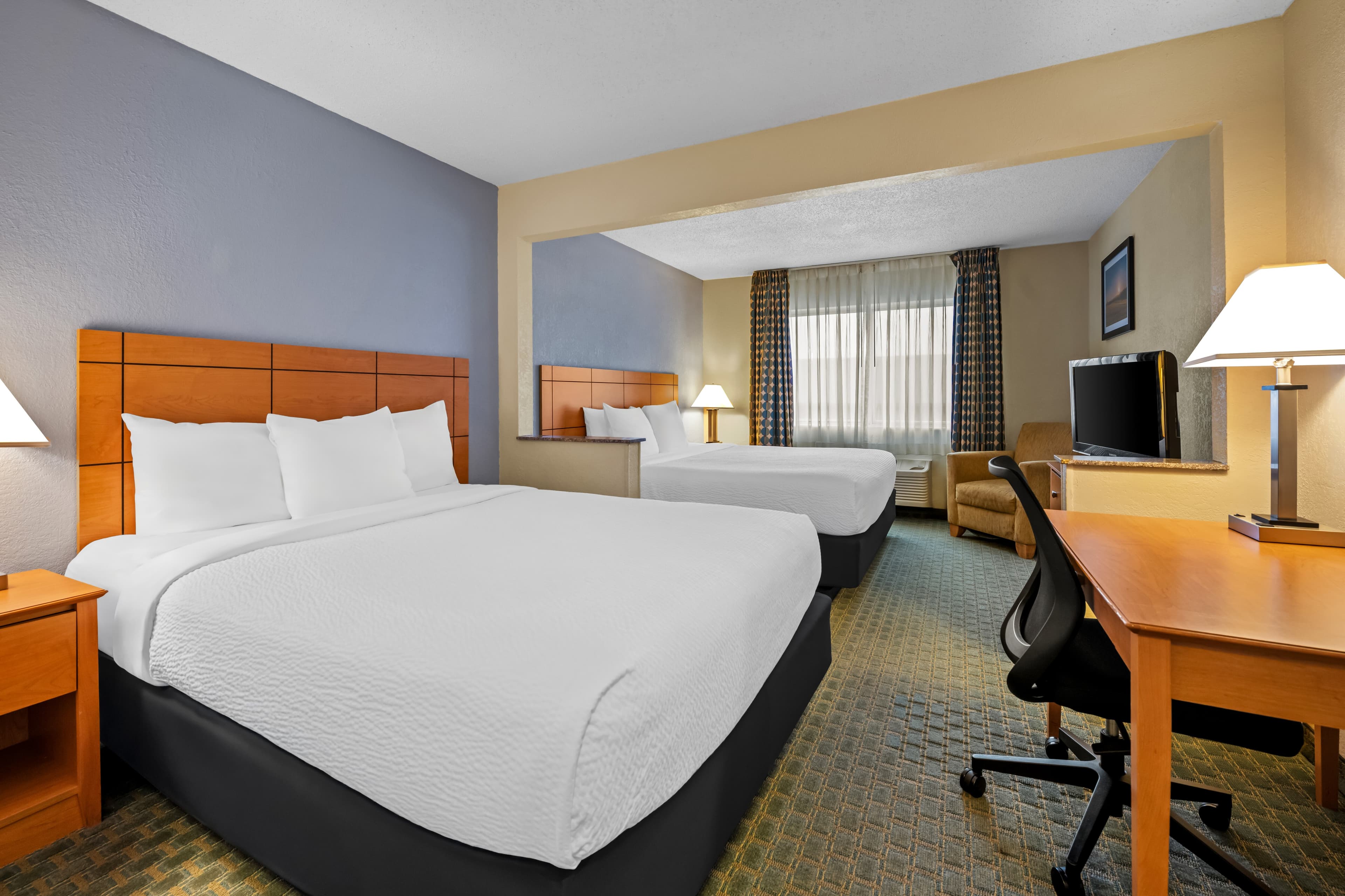 Quality Inn Dubuque on Hwy 20 — 22