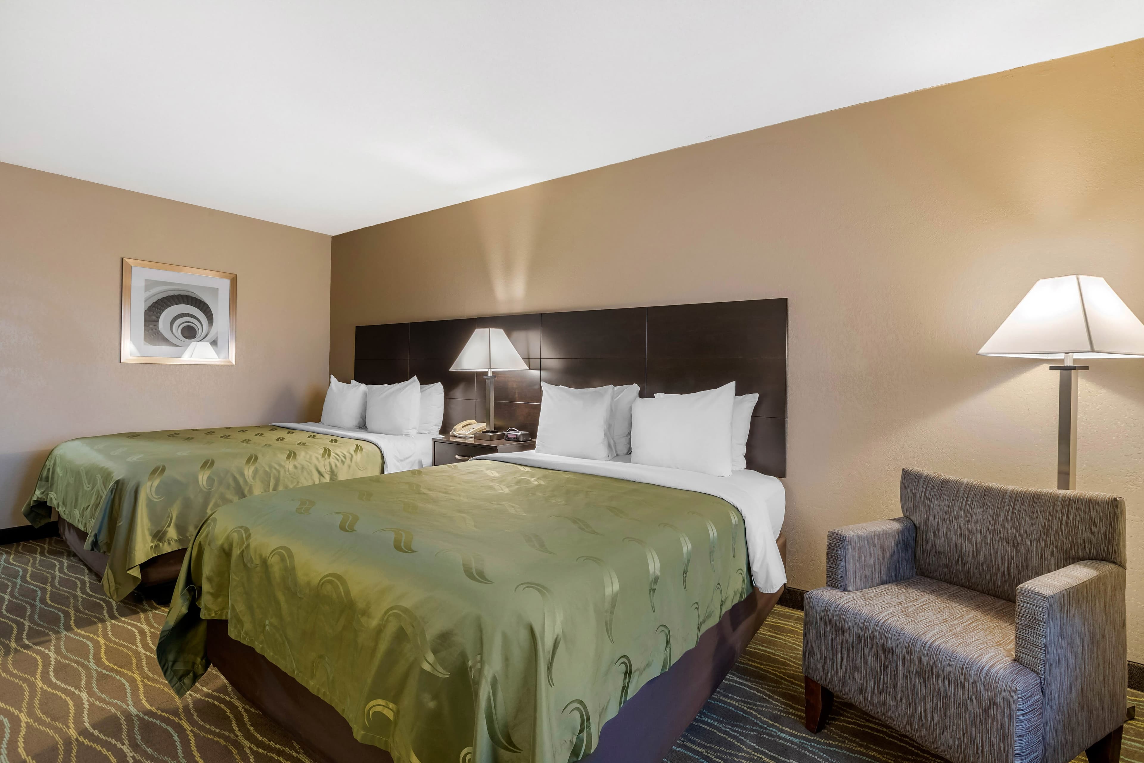 Quality Inn & Suites Des Moines - Merle Hay Road — 23