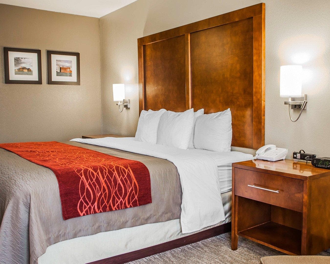 Comfort Inn Marshalltown South — 5