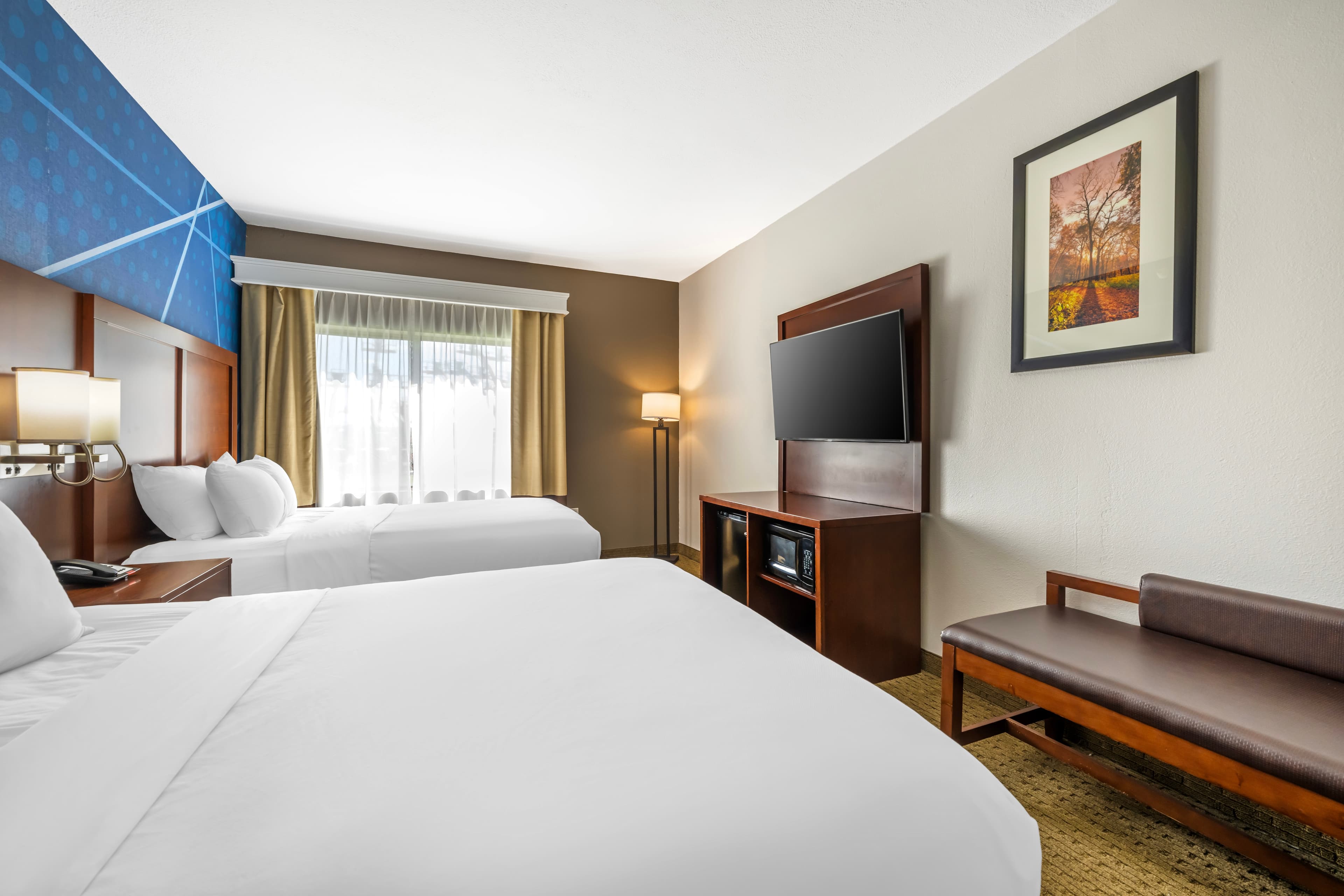 Comfort Suites Omaha East-Council Bluffs — 14