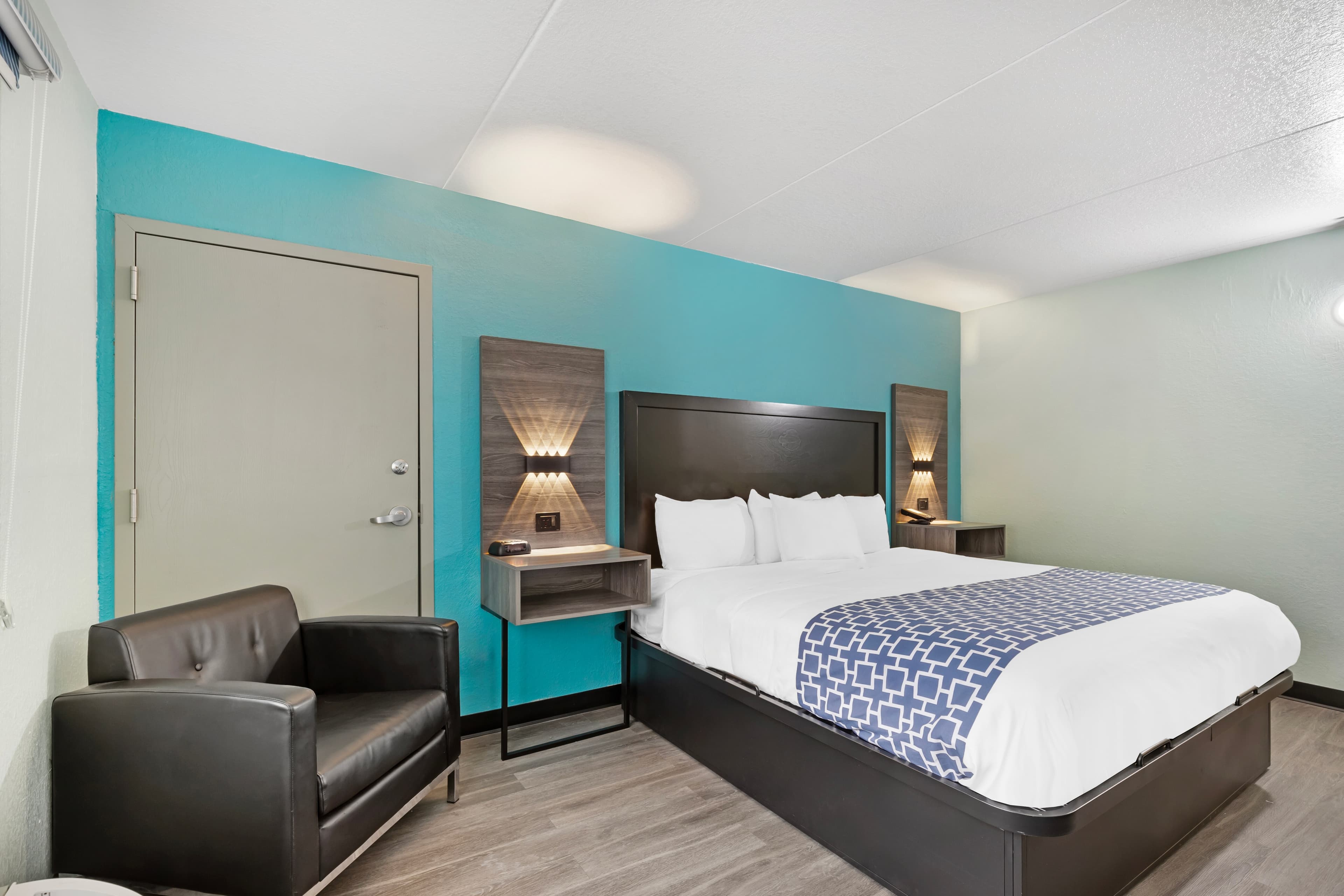 Clarion Inn Des Moines Airport - Image 3