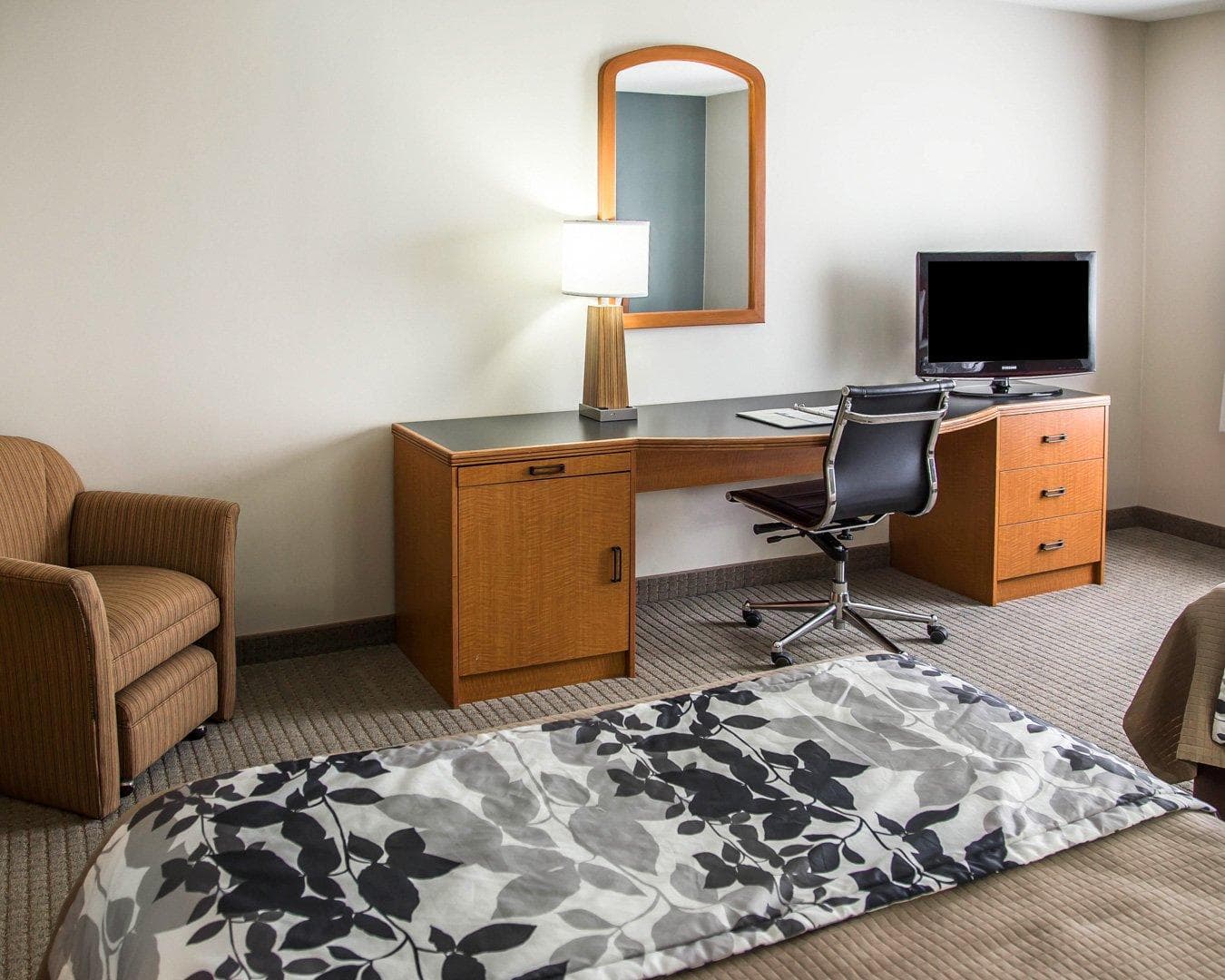Sleep Inn & Suites Davenport - Quad Cities — 10
