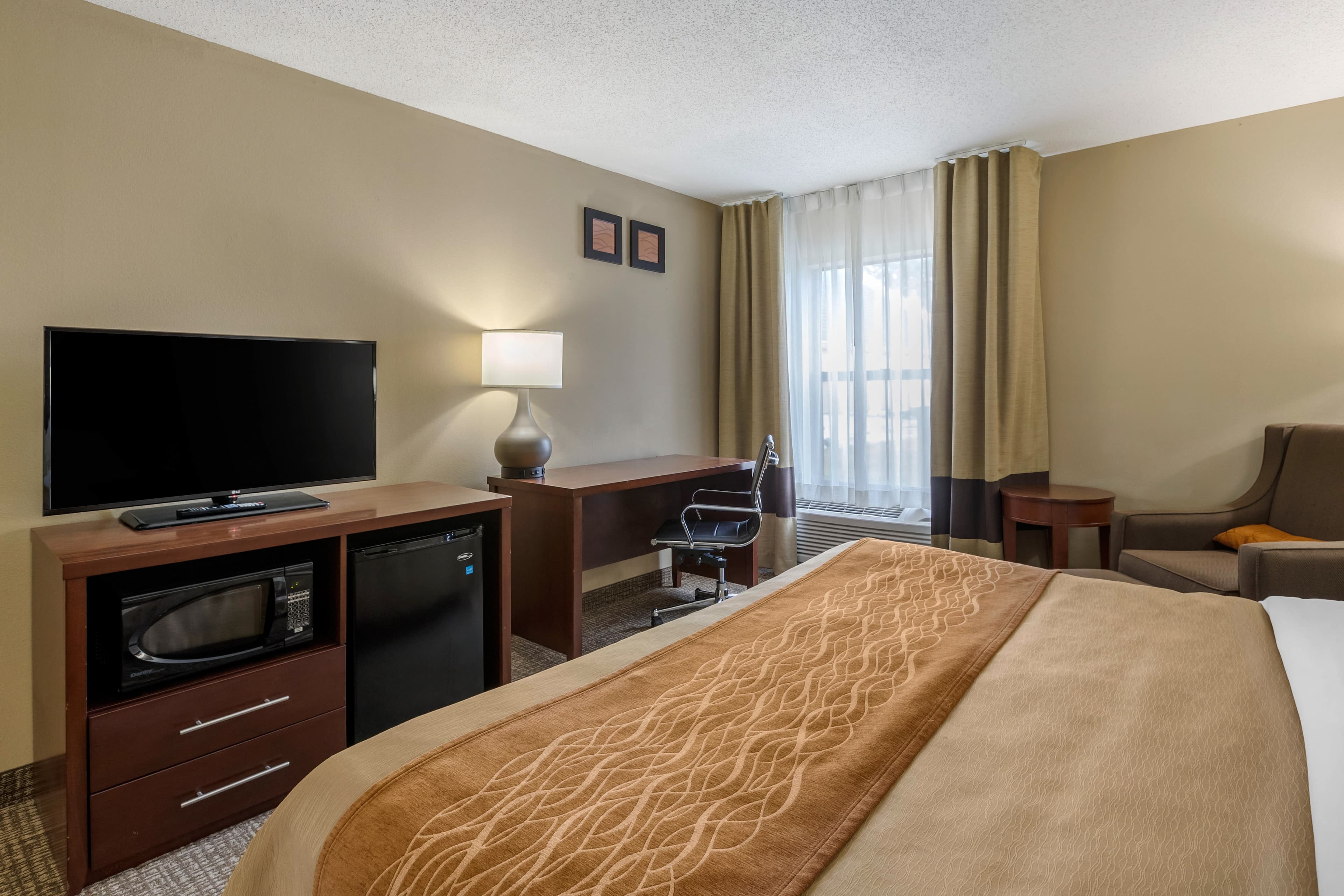Comfort Inn Walcott near Davenport — 6