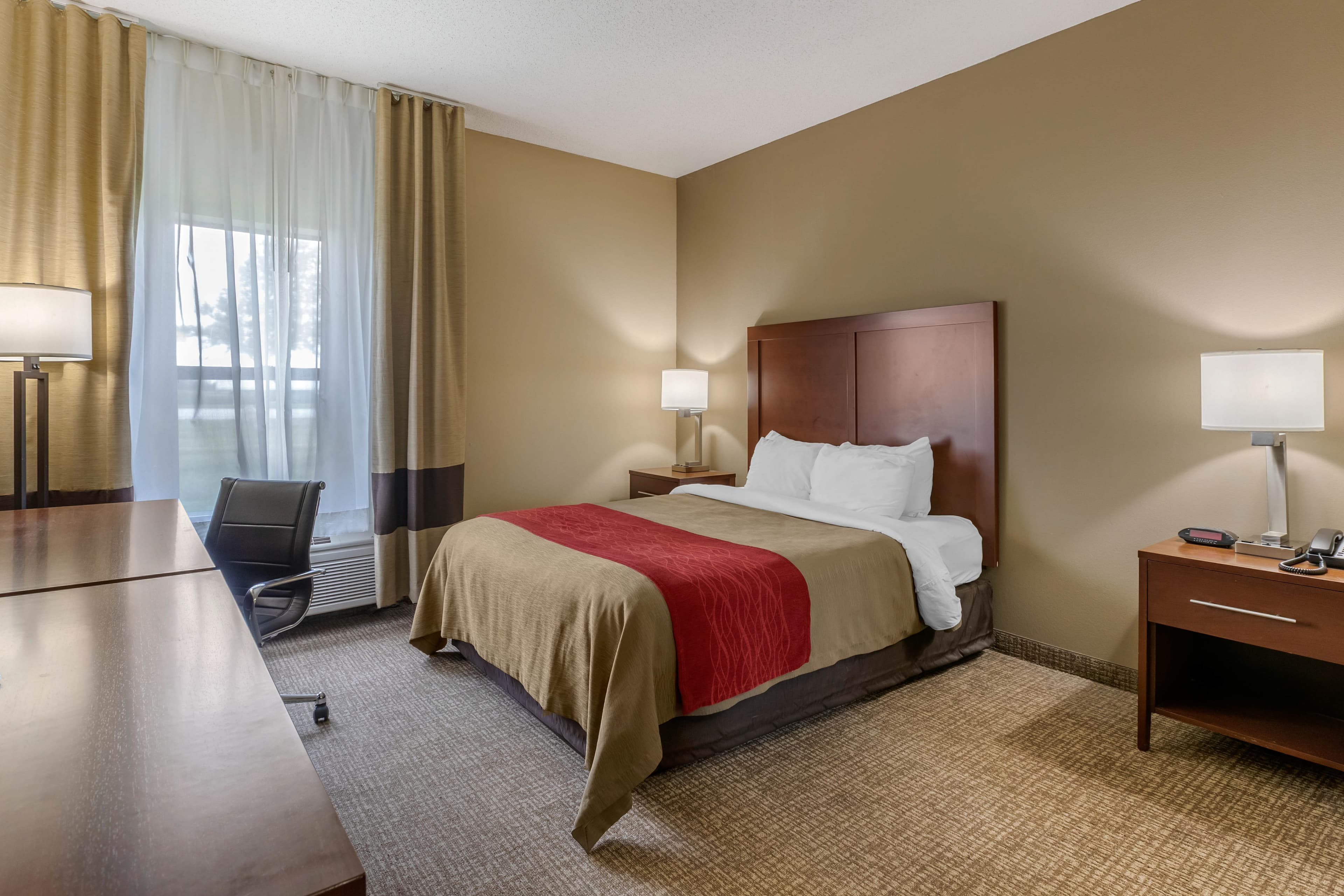 Comfort Inn Walcott near Davenport — 8