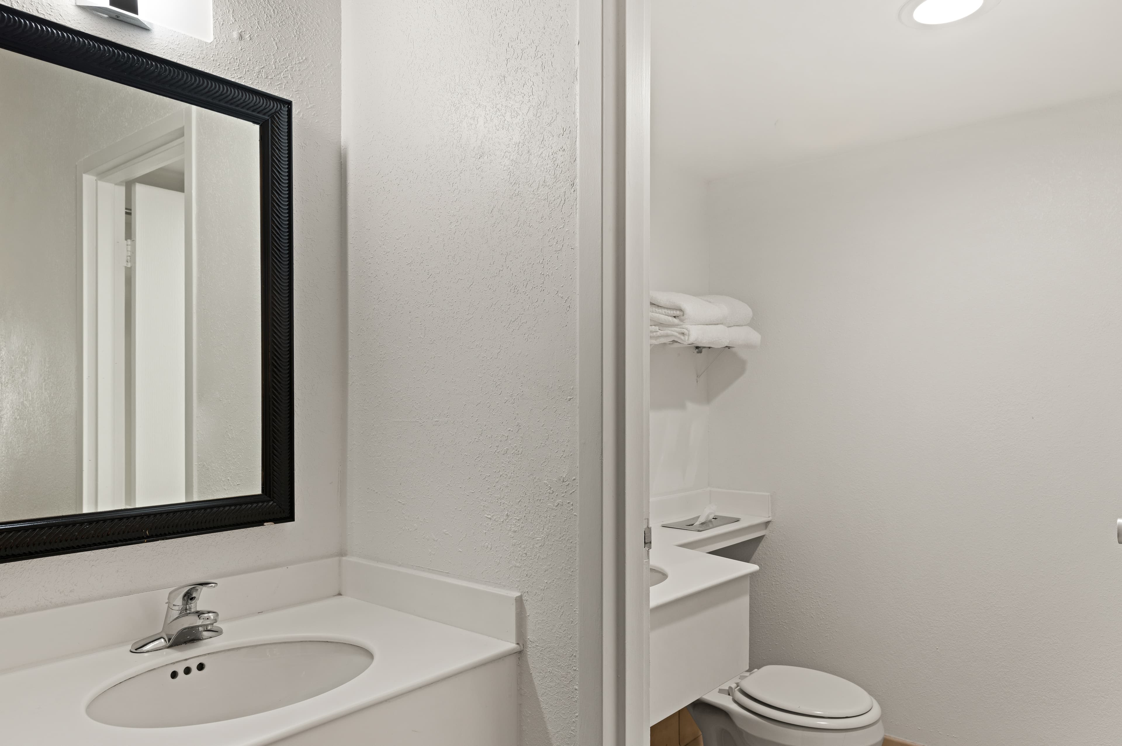 Quality Inn & Suites Council Bluffs - Omaha East — 15