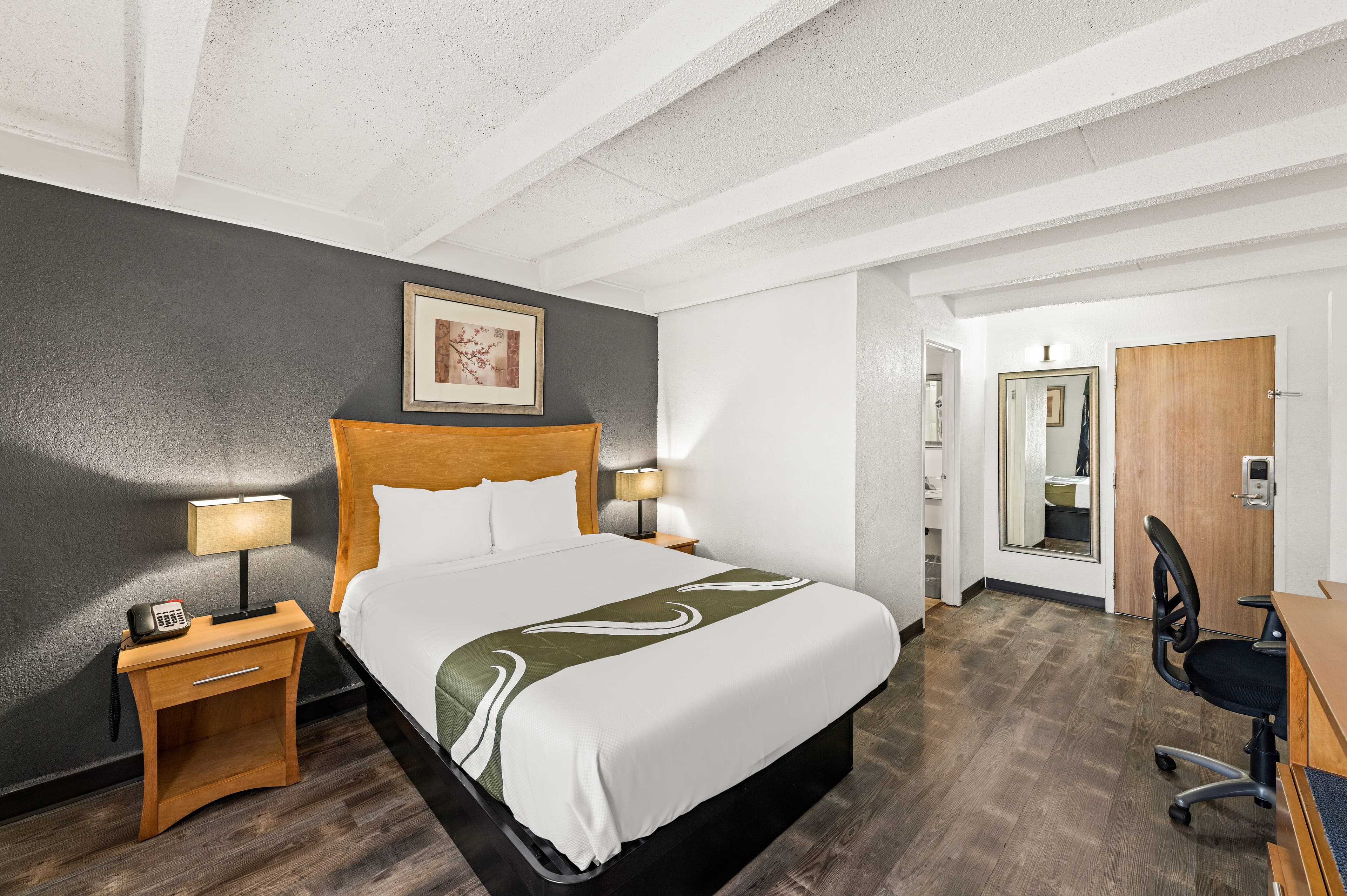 Quality Inn & Suites Council Bluffs - Omaha East — 10