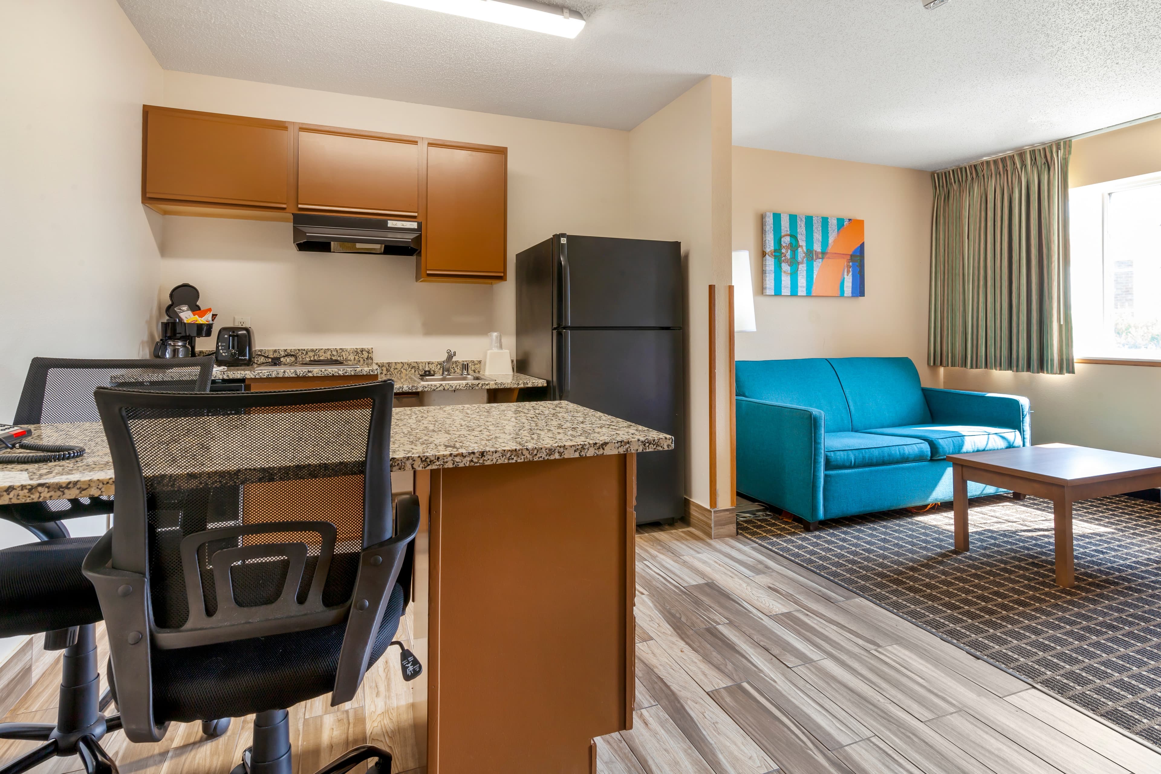 MainStay Suites Dubuque at Hwy 20 — 2