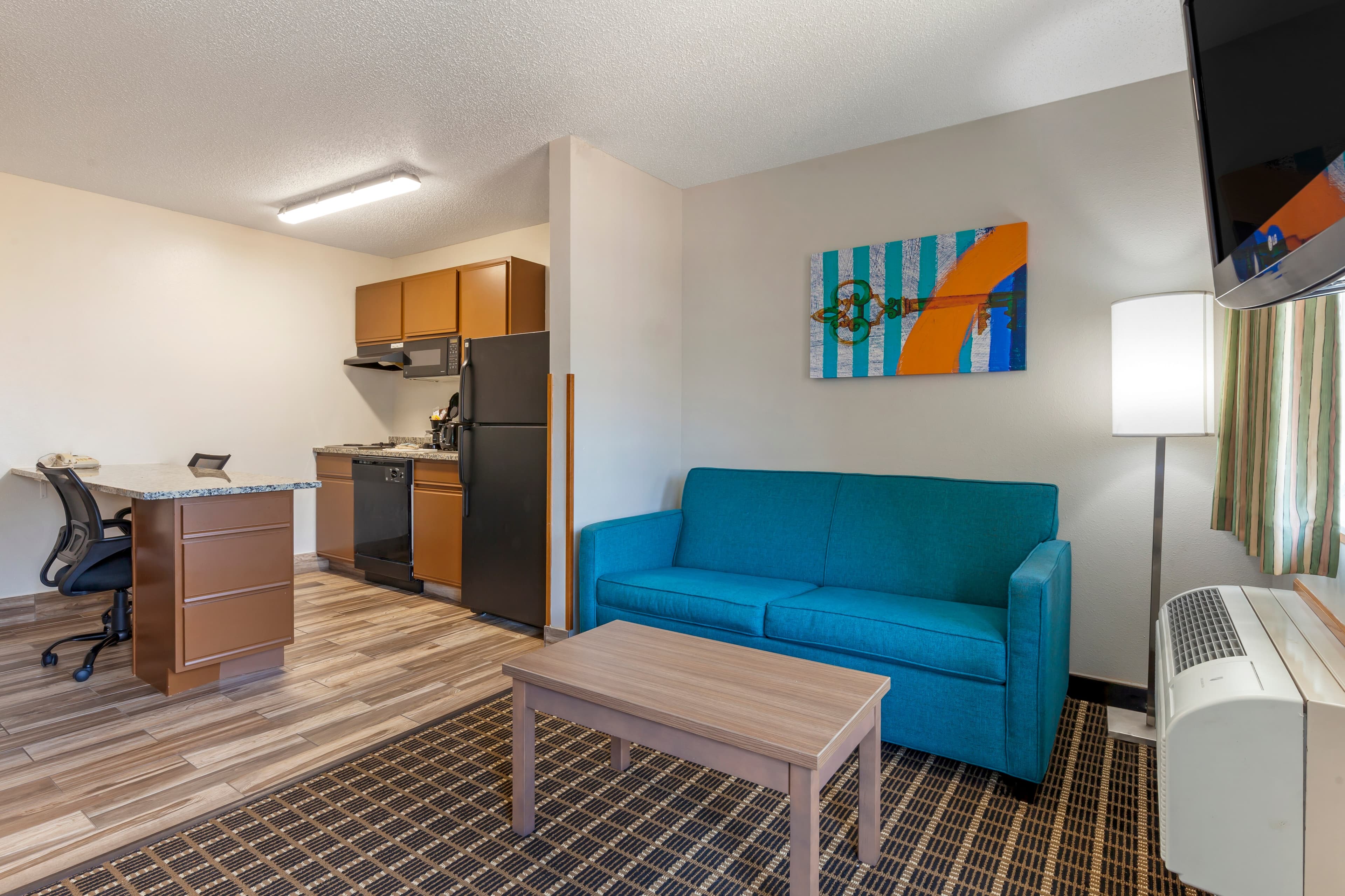 MainStay Suites Dubuque at Hwy 20 — 18