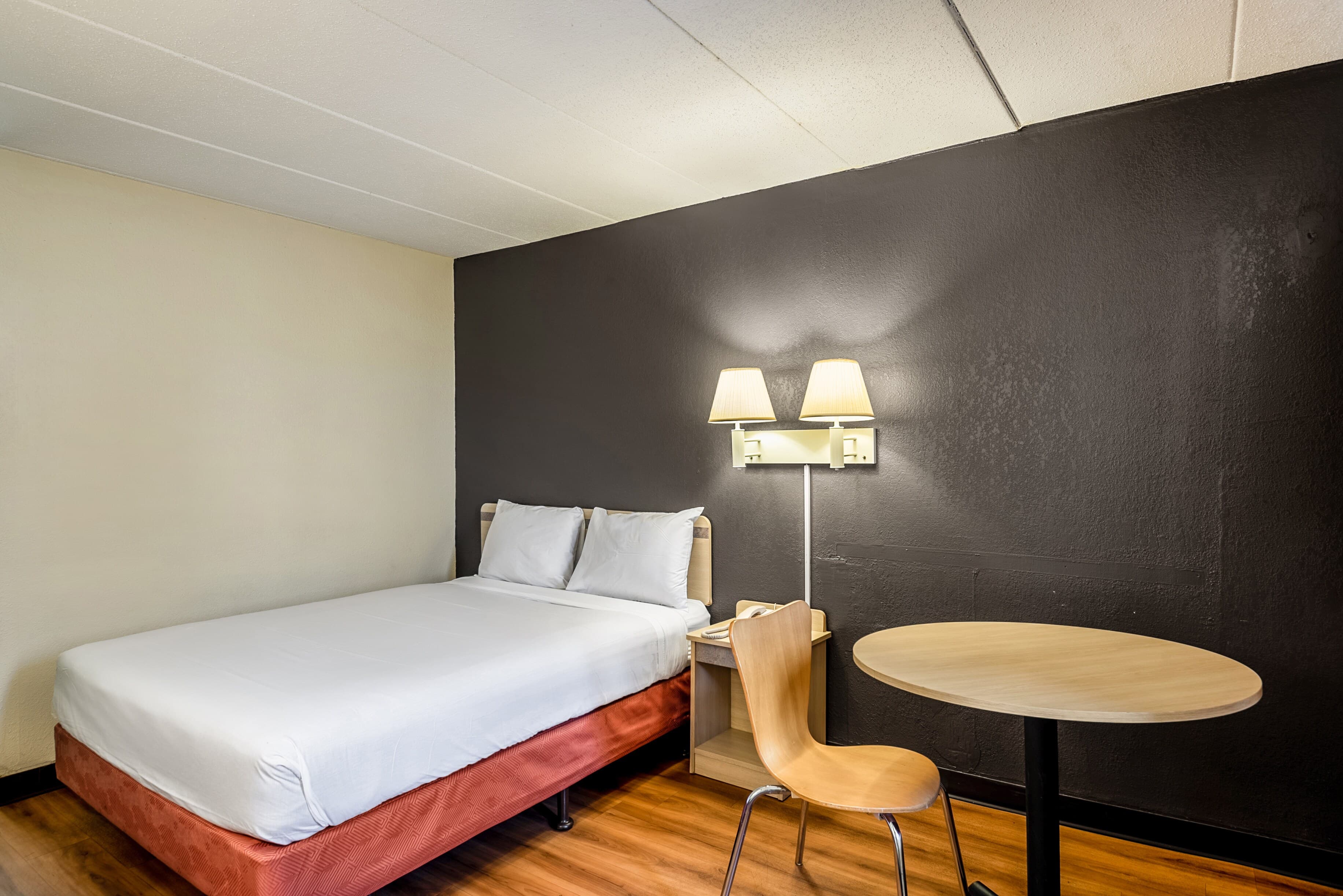 Rodeway Inn Dubuque — 31
