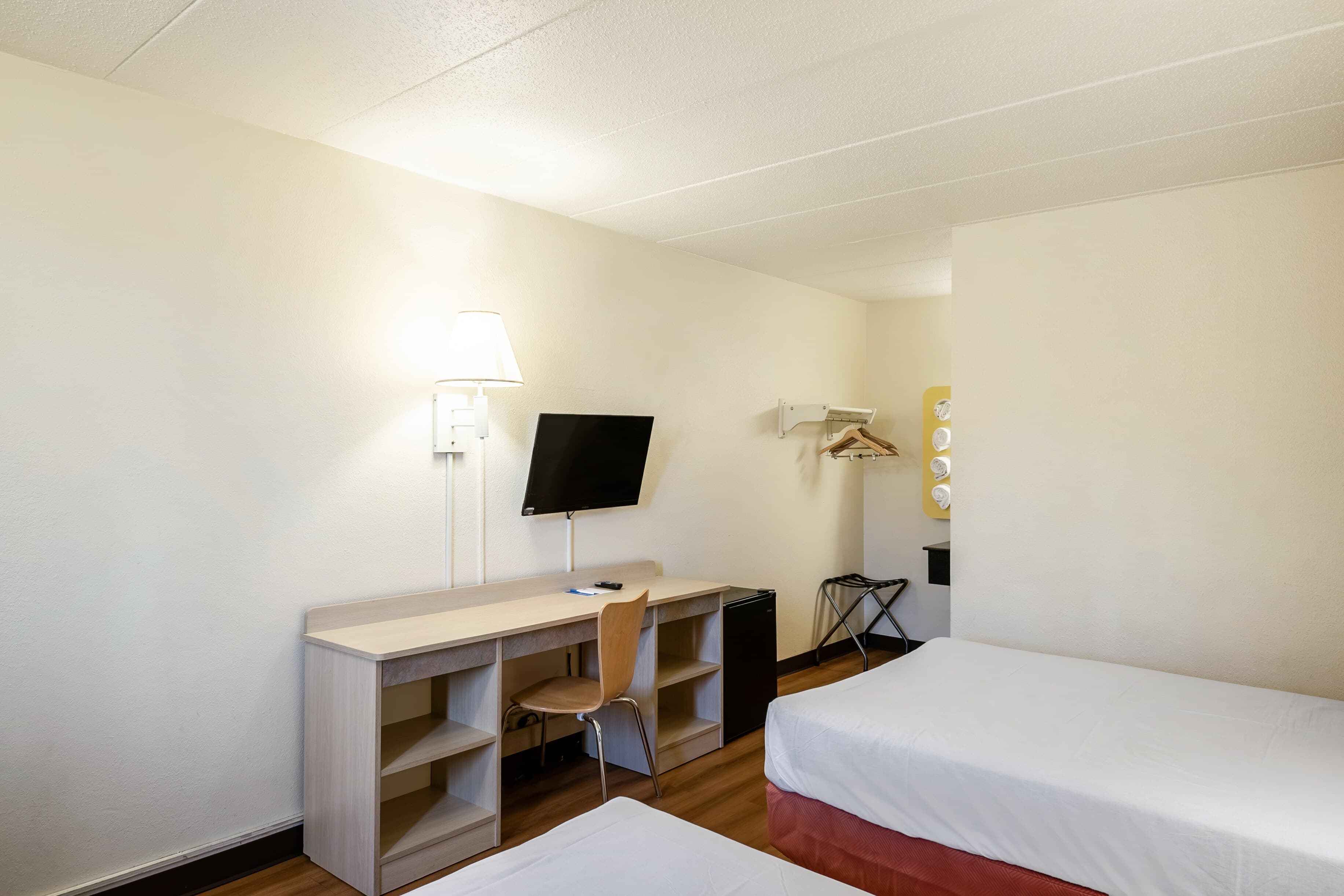 Rodeway Inn Dubuque — 6