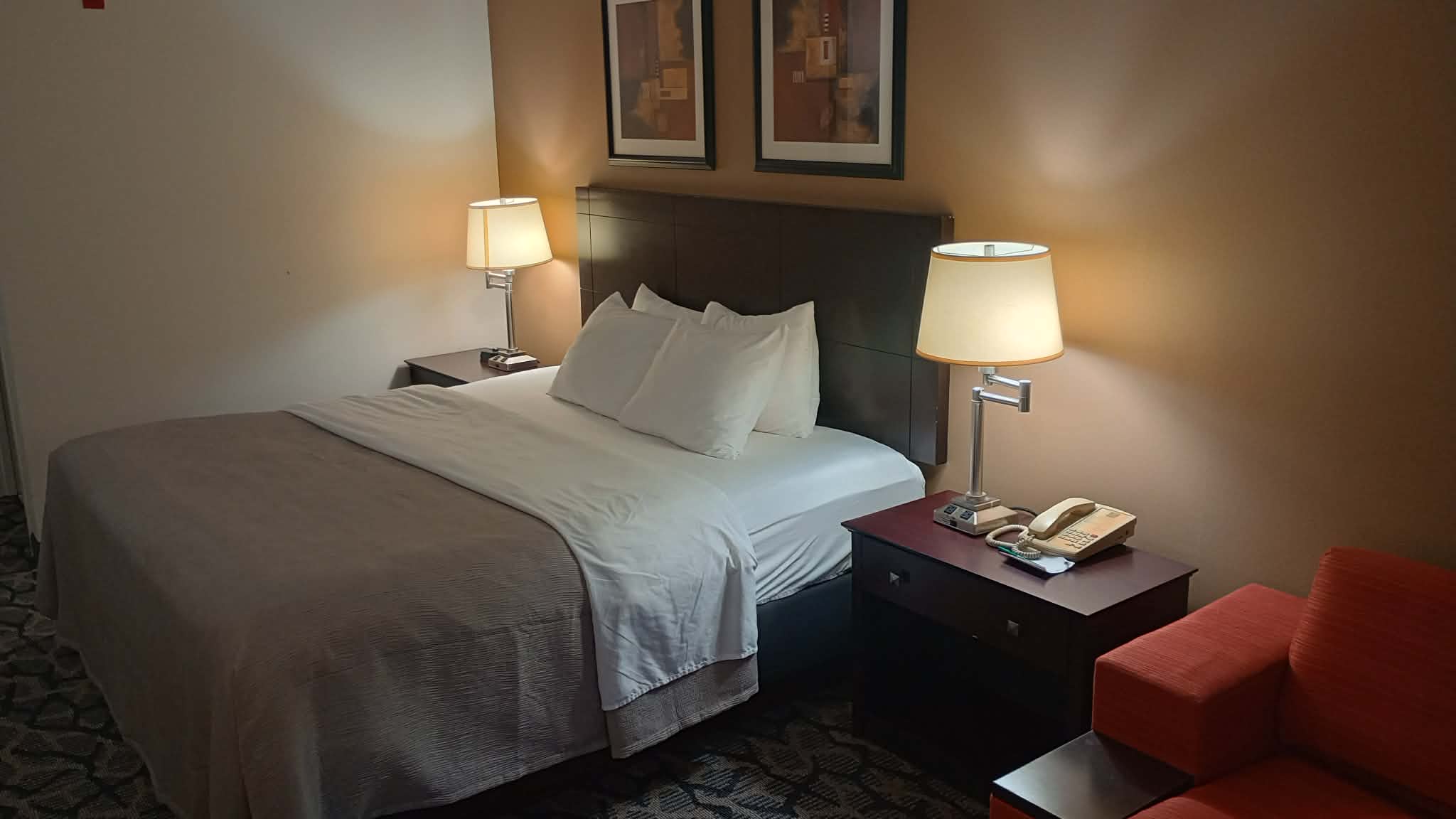 Quality Inn & Suites Eldridge Davenport North — 9
