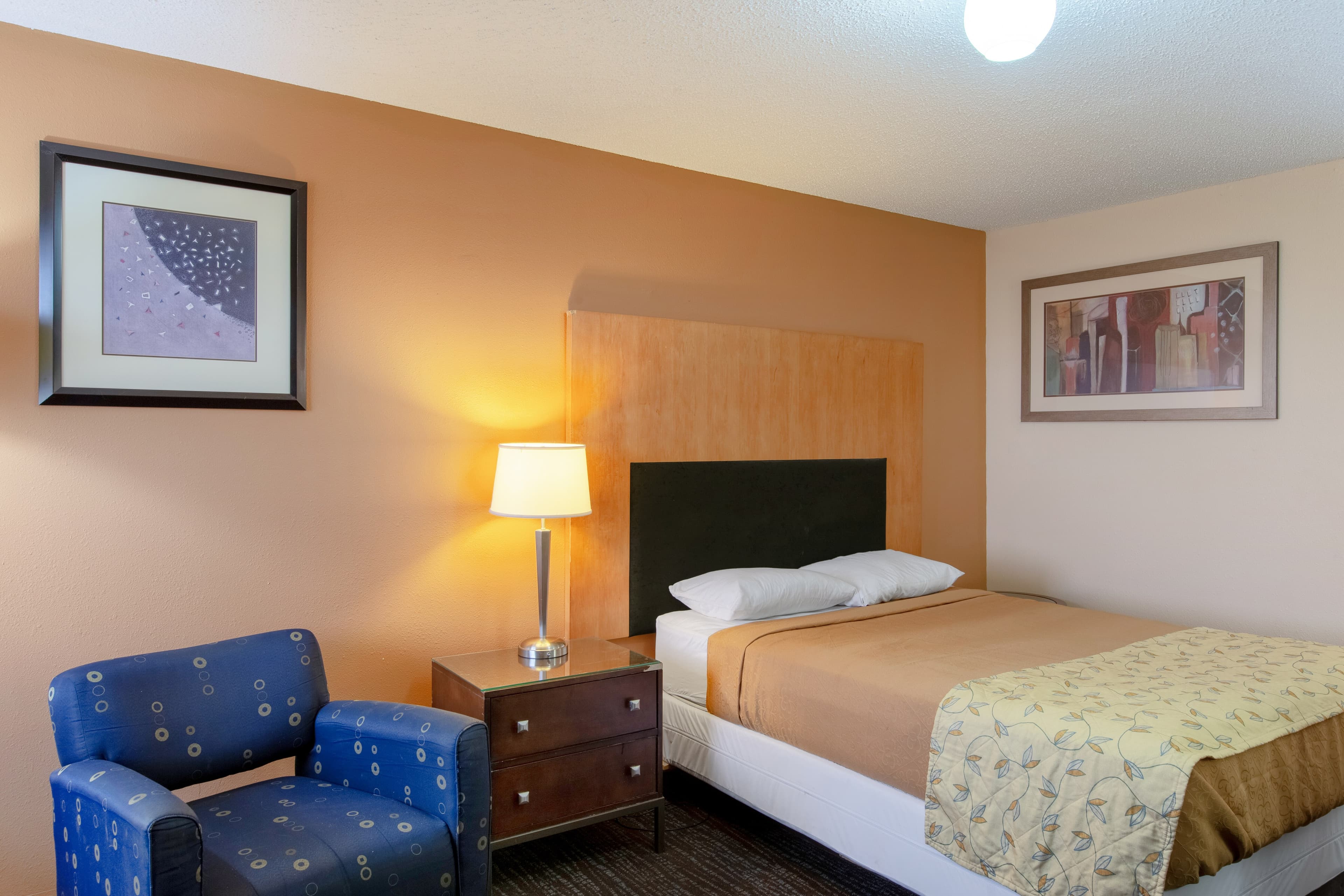 Rodeway Inn Sergeant Bluff - Sioux City - Image 3