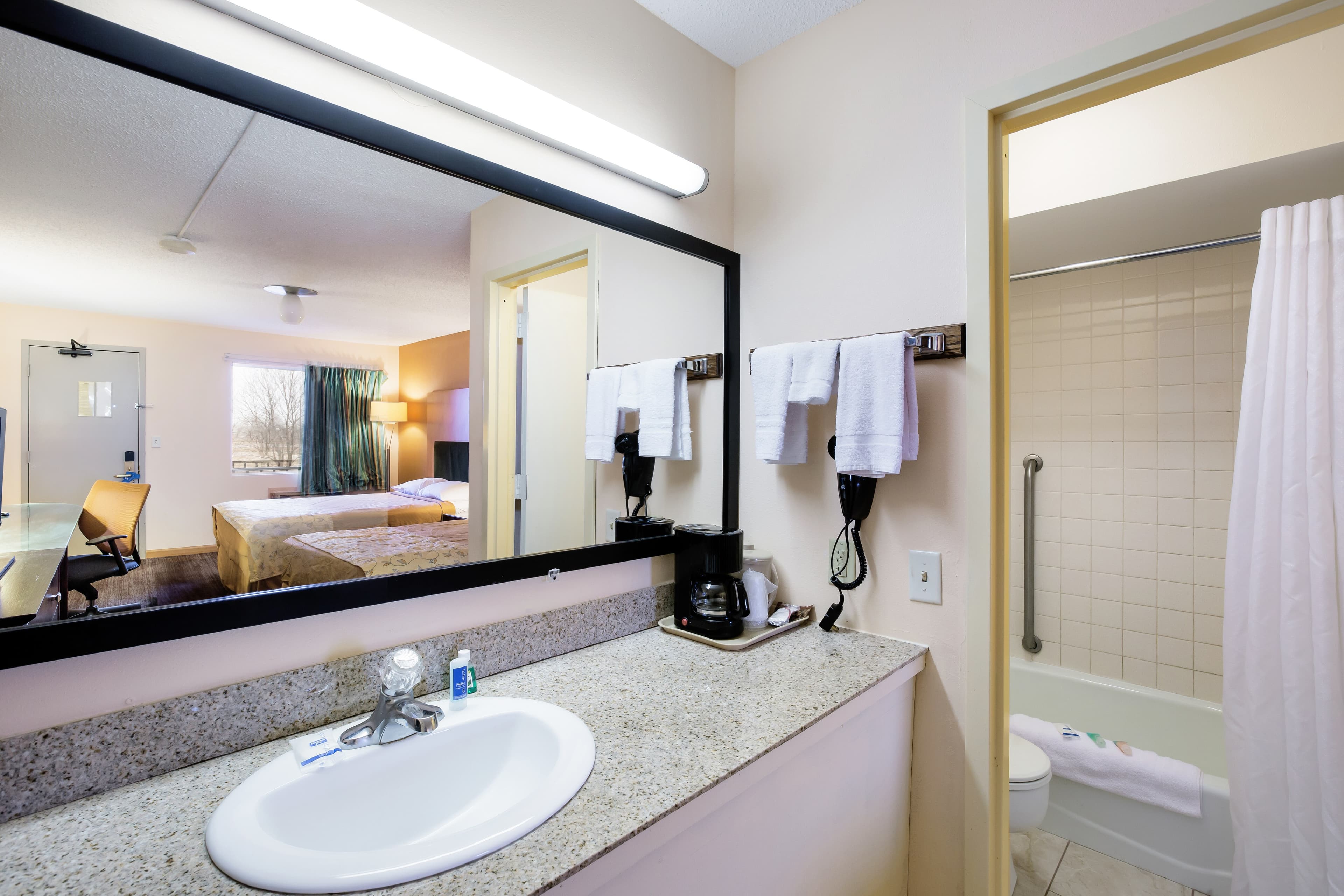 Rodeway Inn Sergeant Bluff - Sioux City — 11