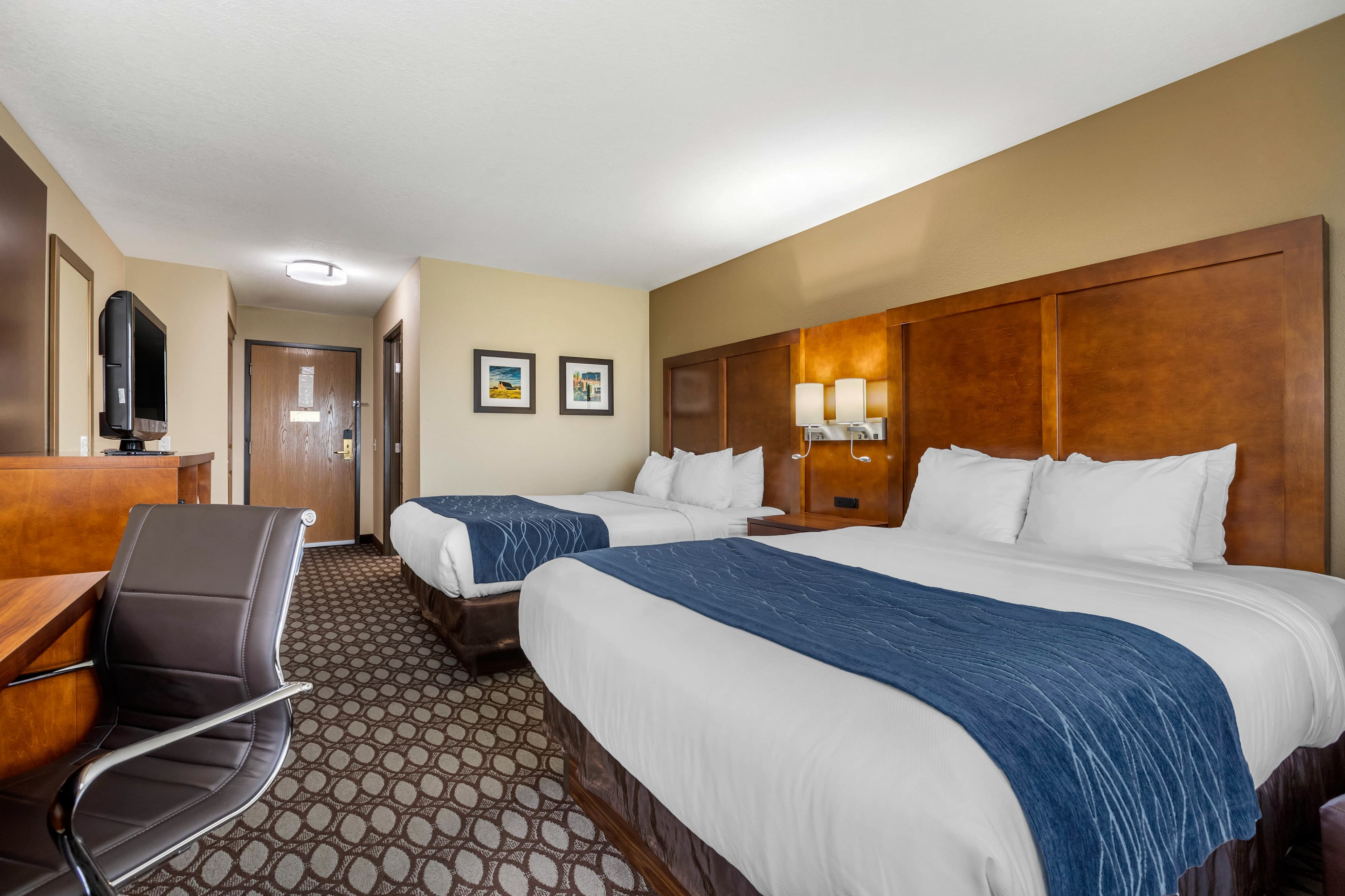 Comfort Inn Story City — 9