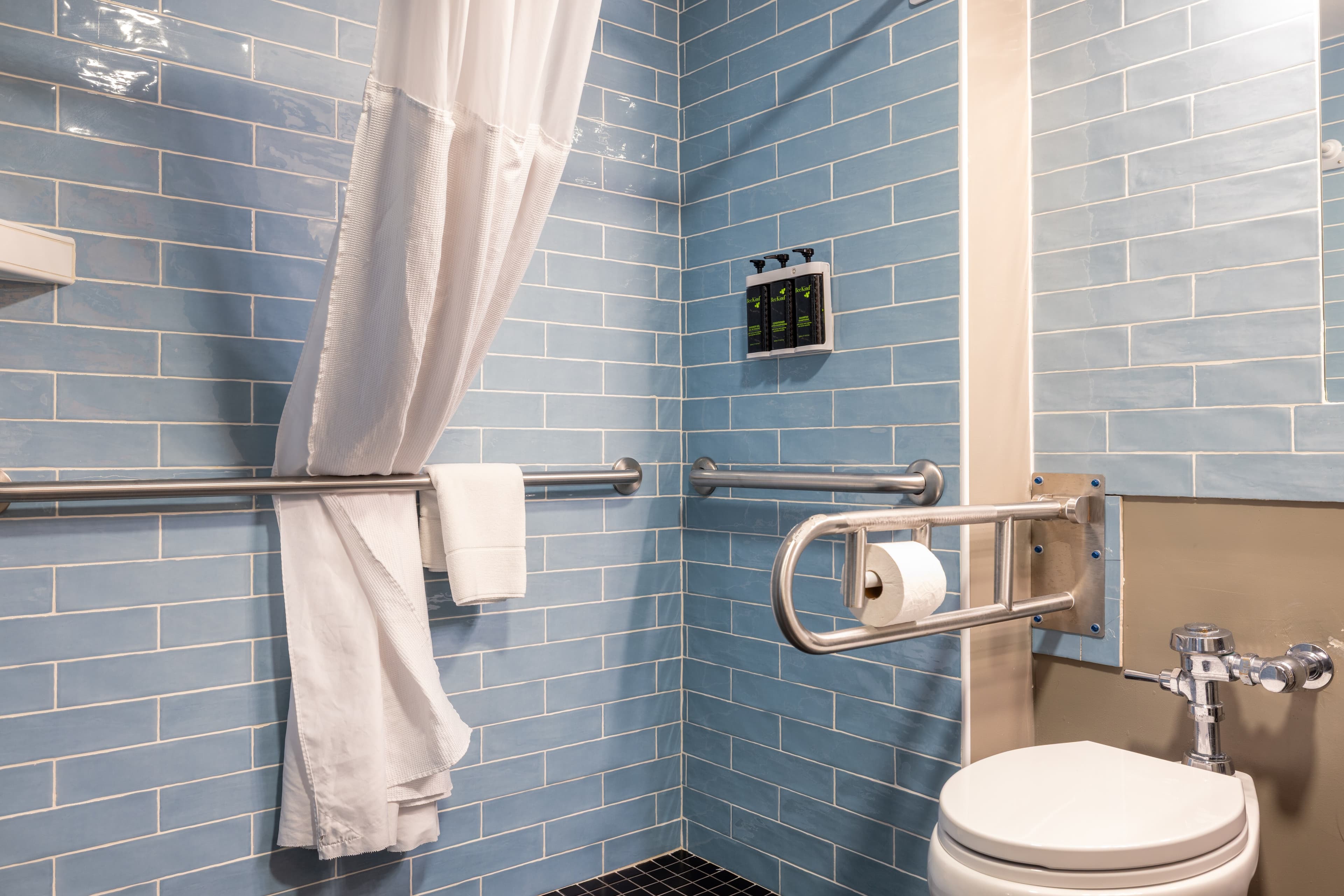 The Highlander Hotel Iowa City, an Ascend Collection Hotel — 18